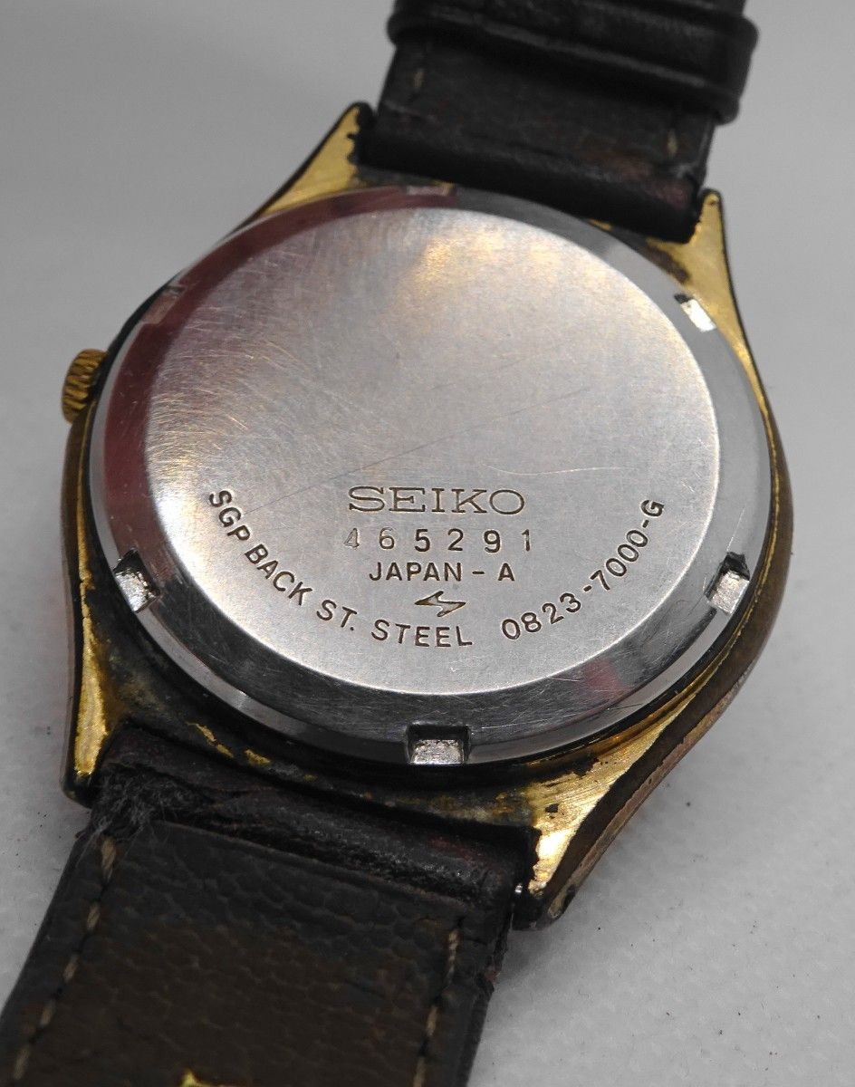 Working SEIKO Gold Quartz 0823 7000 G Wristwatch Y203 Seiko Day Date QUARTZ