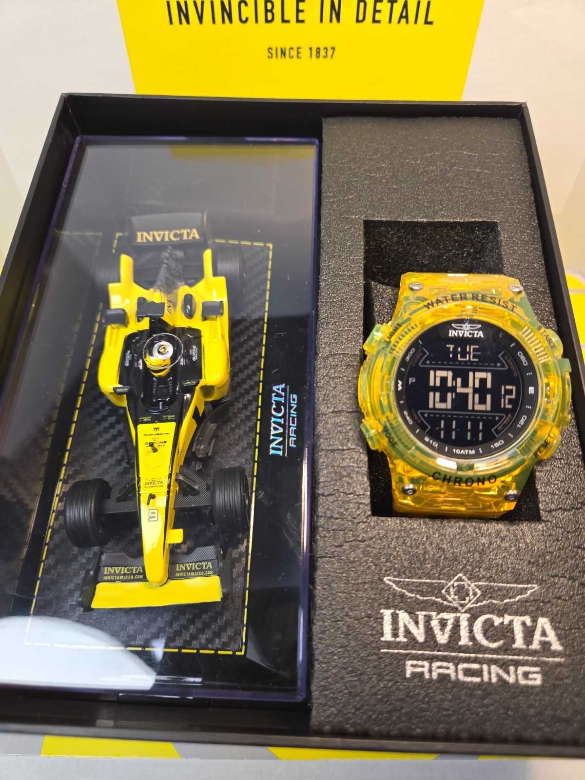 Invicta Special Edition Replica Racing Car w/ Invicta Burnout Watch (49044) New!