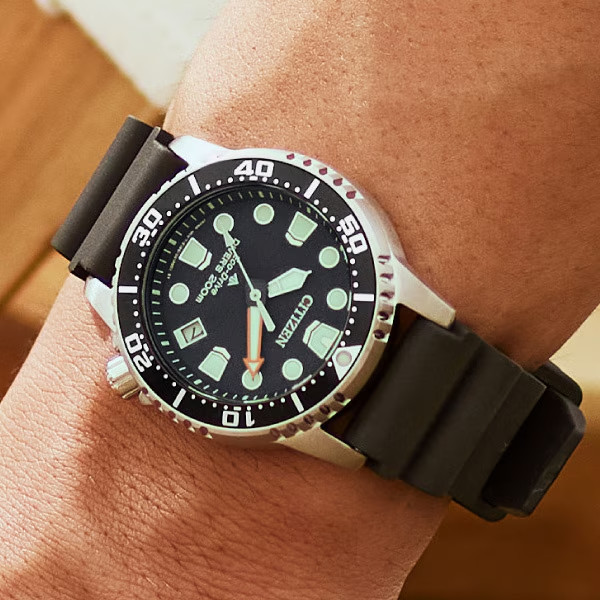CITIZEN PROMASTER EO2020-08E Eco-Drive Diver 200m 37mm Black