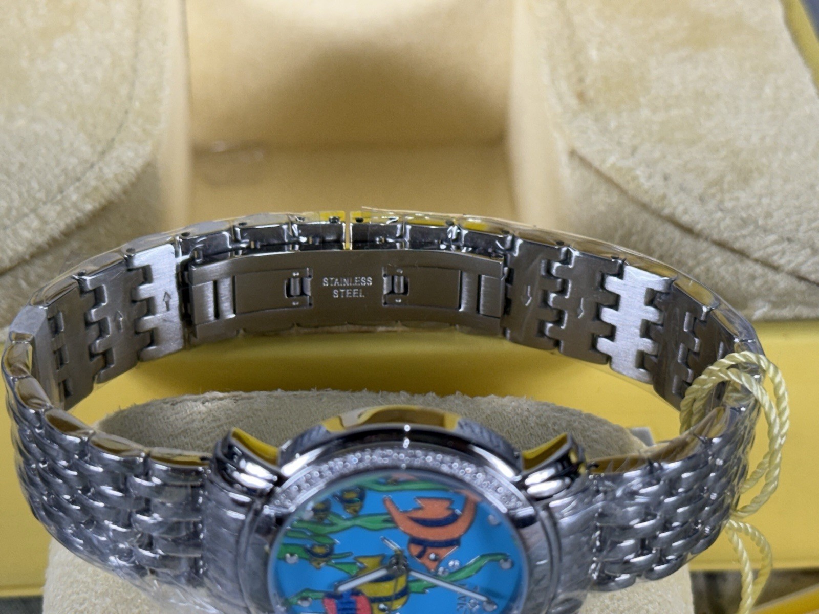 INVICTA Paradise Garden #6378 TROPICAL FISH Watch W/ Case & Extra RARE