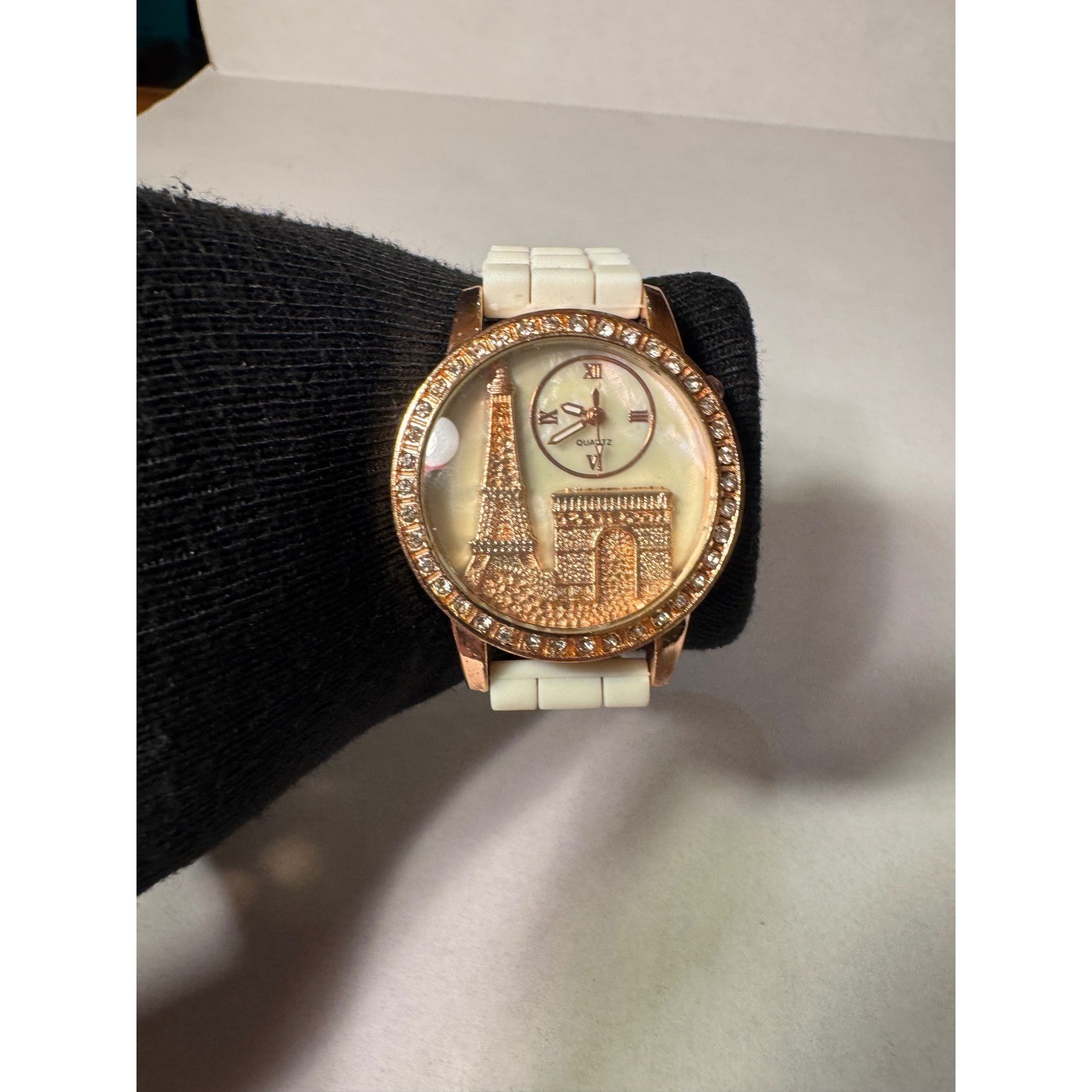 Paris Eiffel Tower Rose Gold Rhinestone Quartz Watch White Silicone Band