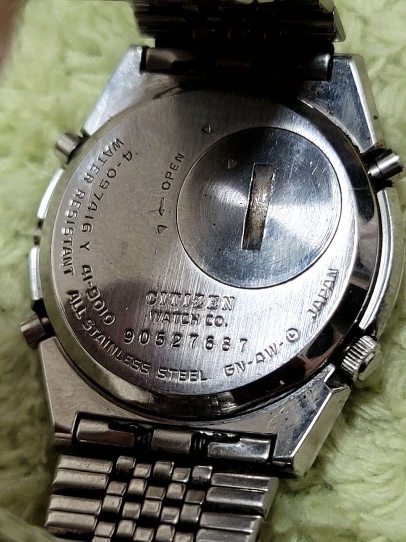 CITIZEN Quartz Digital-Analog 1st Model GN-4W
