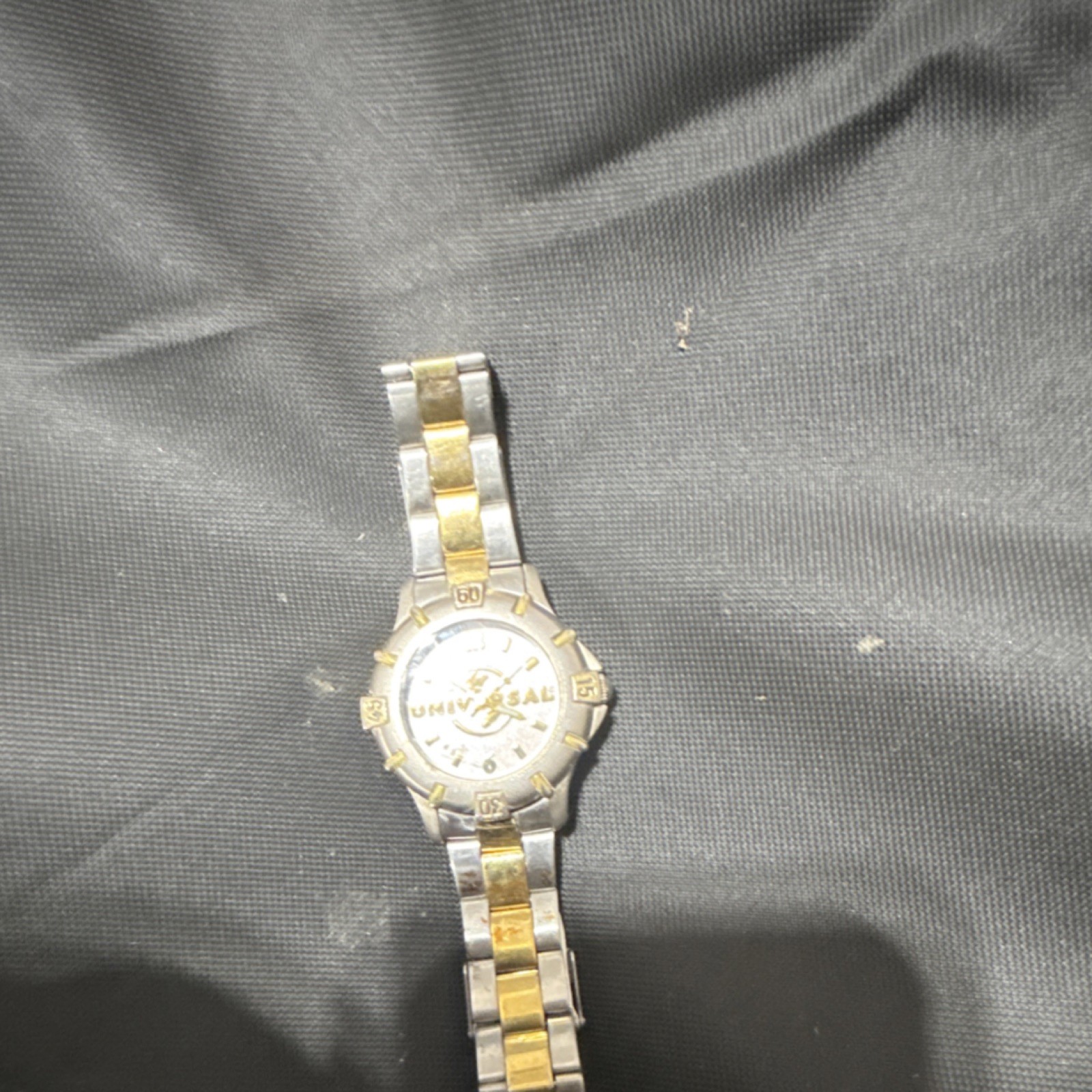 Universal Two-Tone Metal Bracelet Analog Wristwatch Silver Gold Fold-Over Clasp