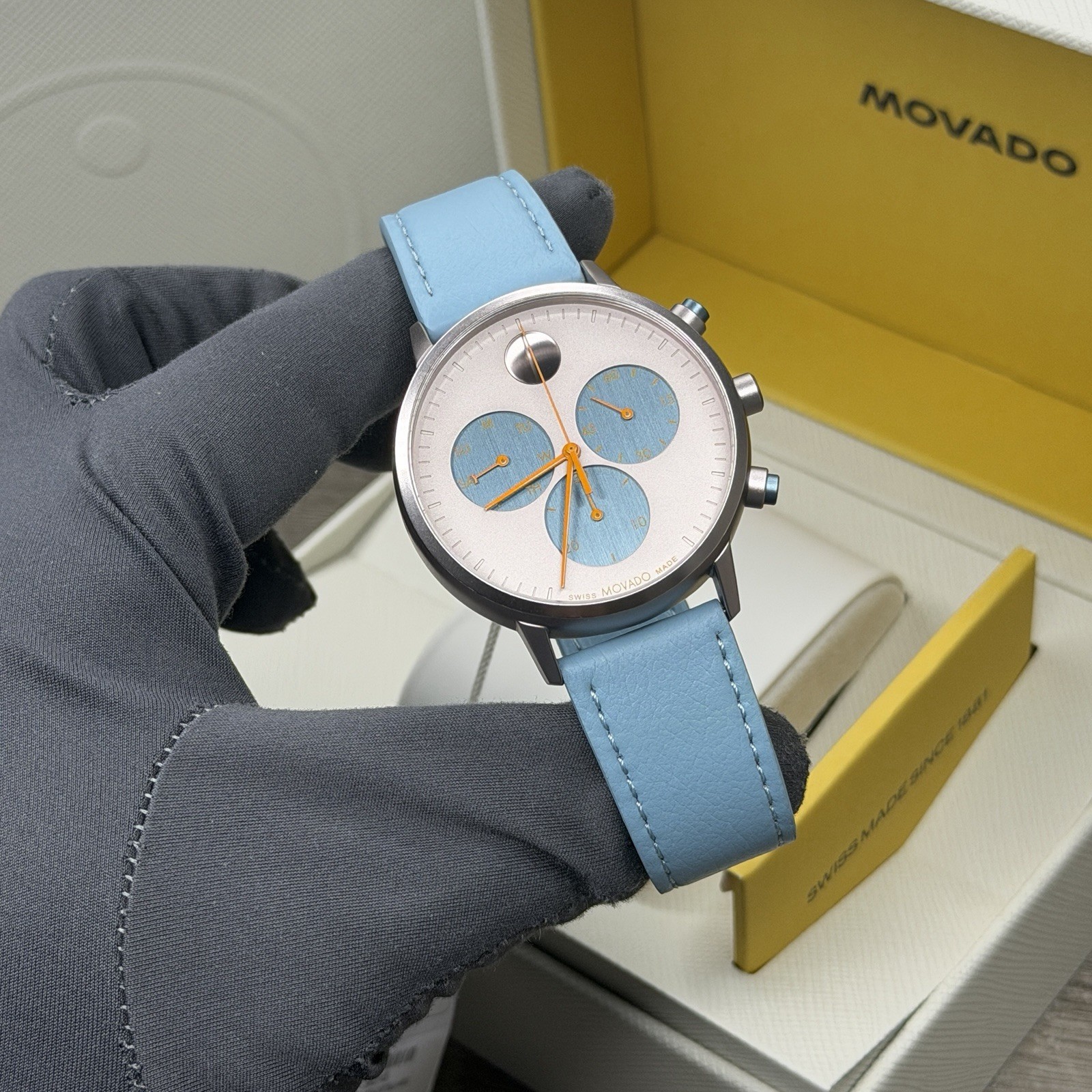 NEW✅SWISS✅ Movado FACE Silver Dial Blue Leather Chrono Aluminum Watch 3640148