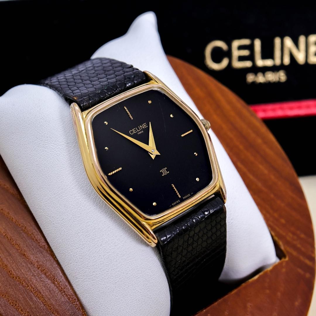 Rare working CELINE Watch Gold Square Black with outer box 3804