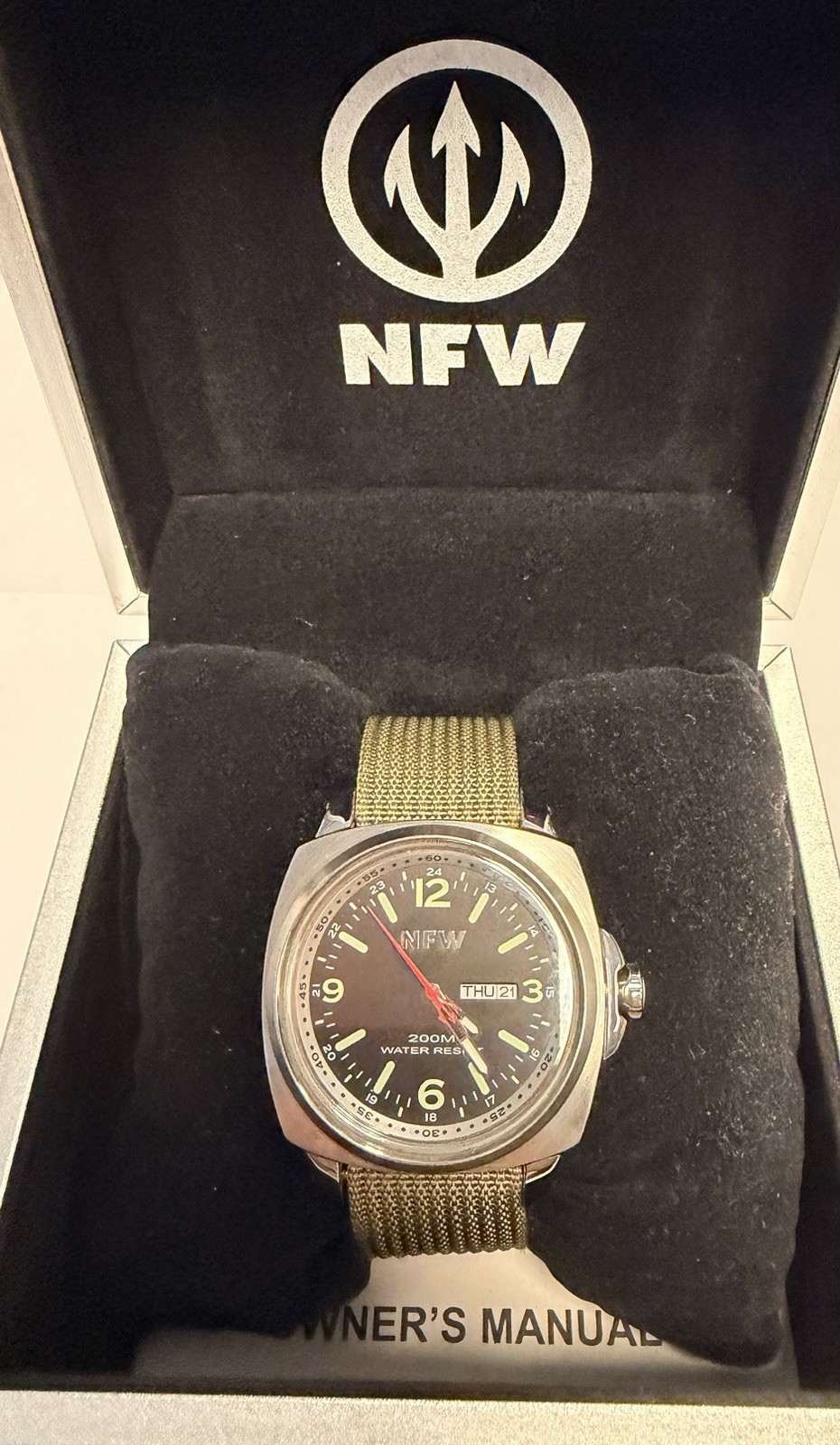 NFW Vector Watch 00605 Full Set Mint With Extra Strap And Deployant Clasp