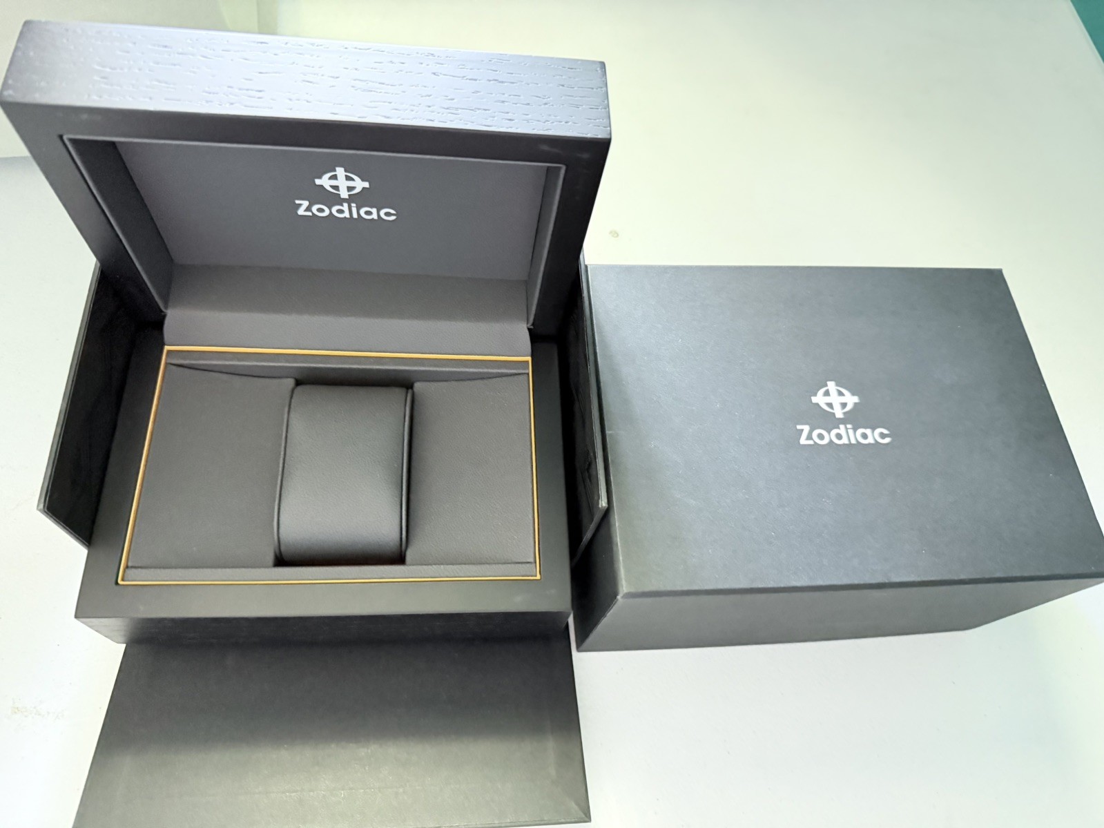 NEW-Zodiac Super Sea Wolf Compression Black Dial Watch ZO9296- Authentic