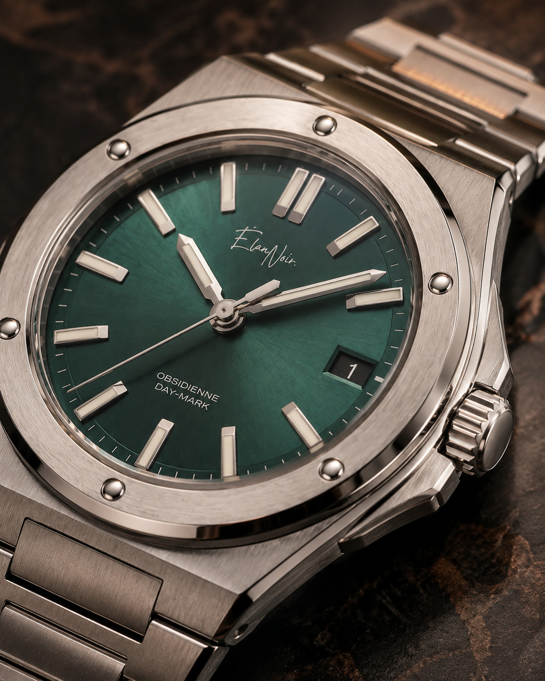 Élan Noir Obsidienne Day-Mark Automatic Watch Emerald Dial Sapphire Steel 41mm