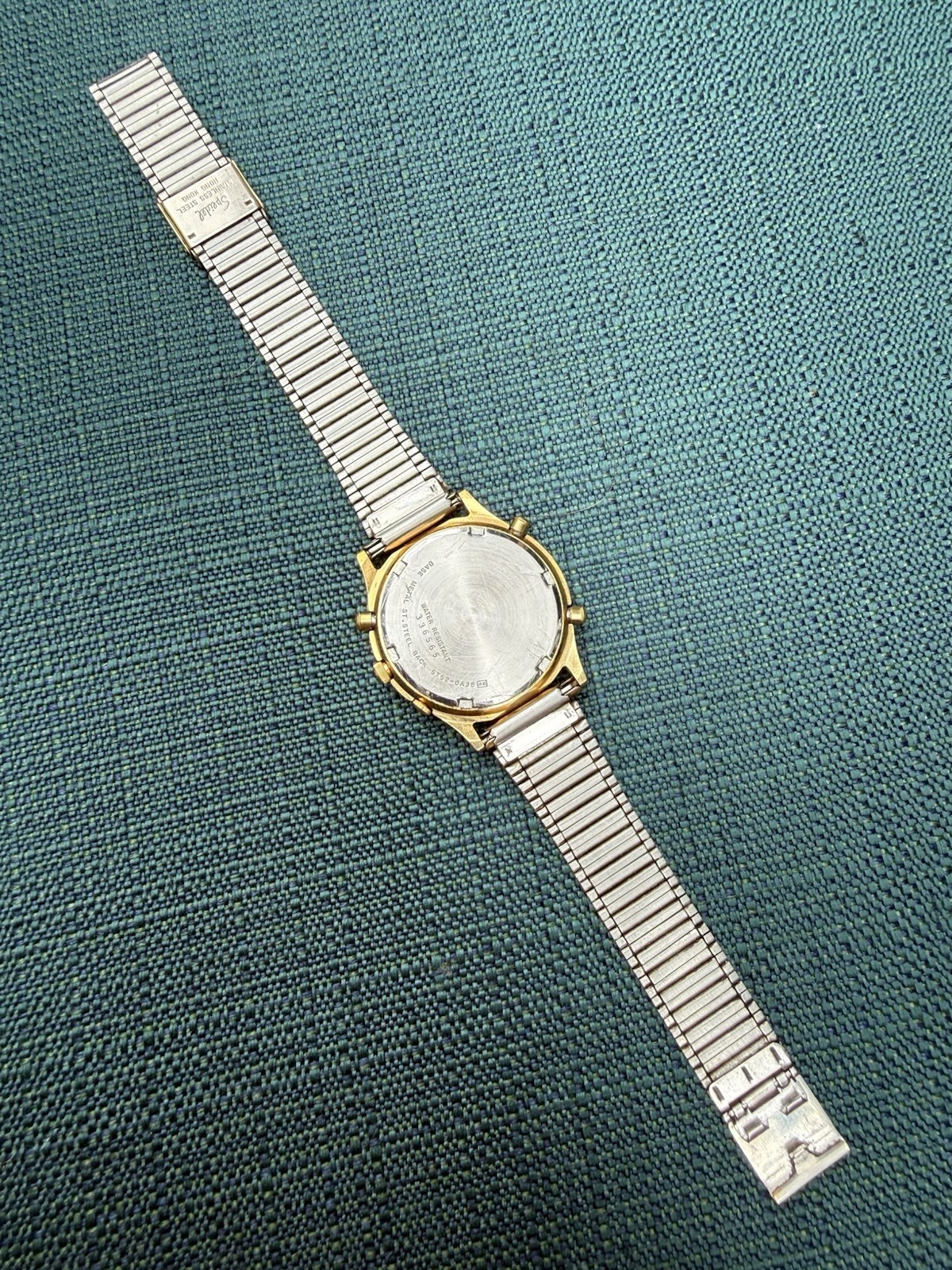 Vintage Seiko 5T52-6A38 World Timer Alarm Quartz 37mm Wristwatch