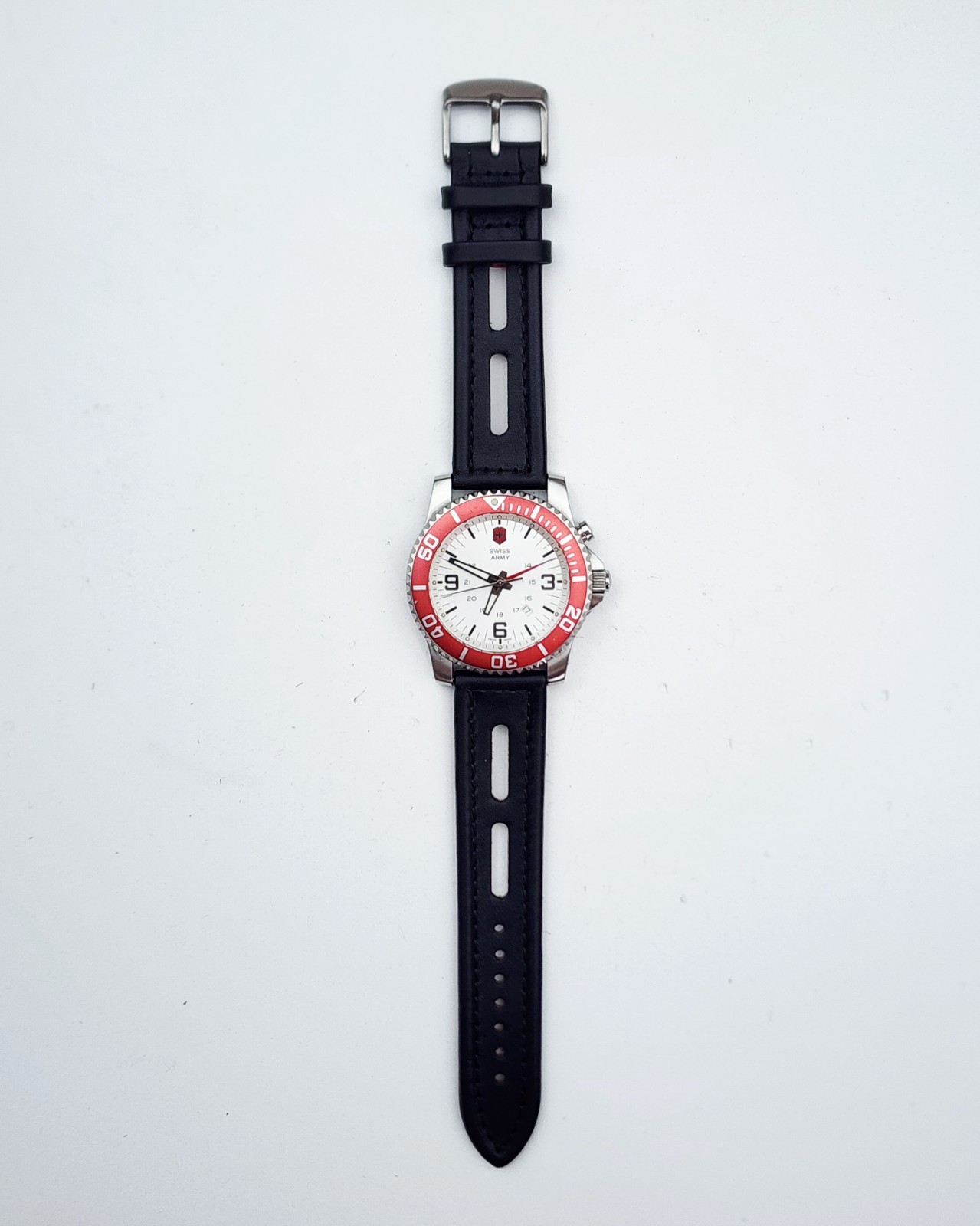 Men’s SWISS ALARM Watch VICTORINOX SWISS ARMY “Maverick II” 24141