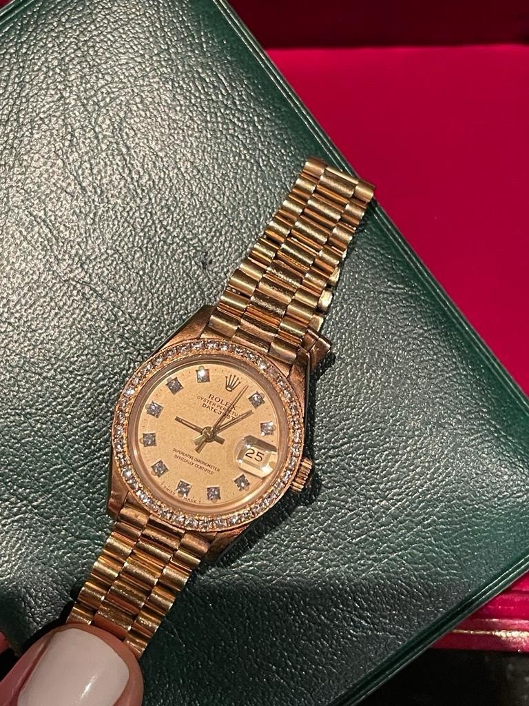 Rolex Vintage Datejust 26mm-18 K Yellow Gold Watch With Diamond