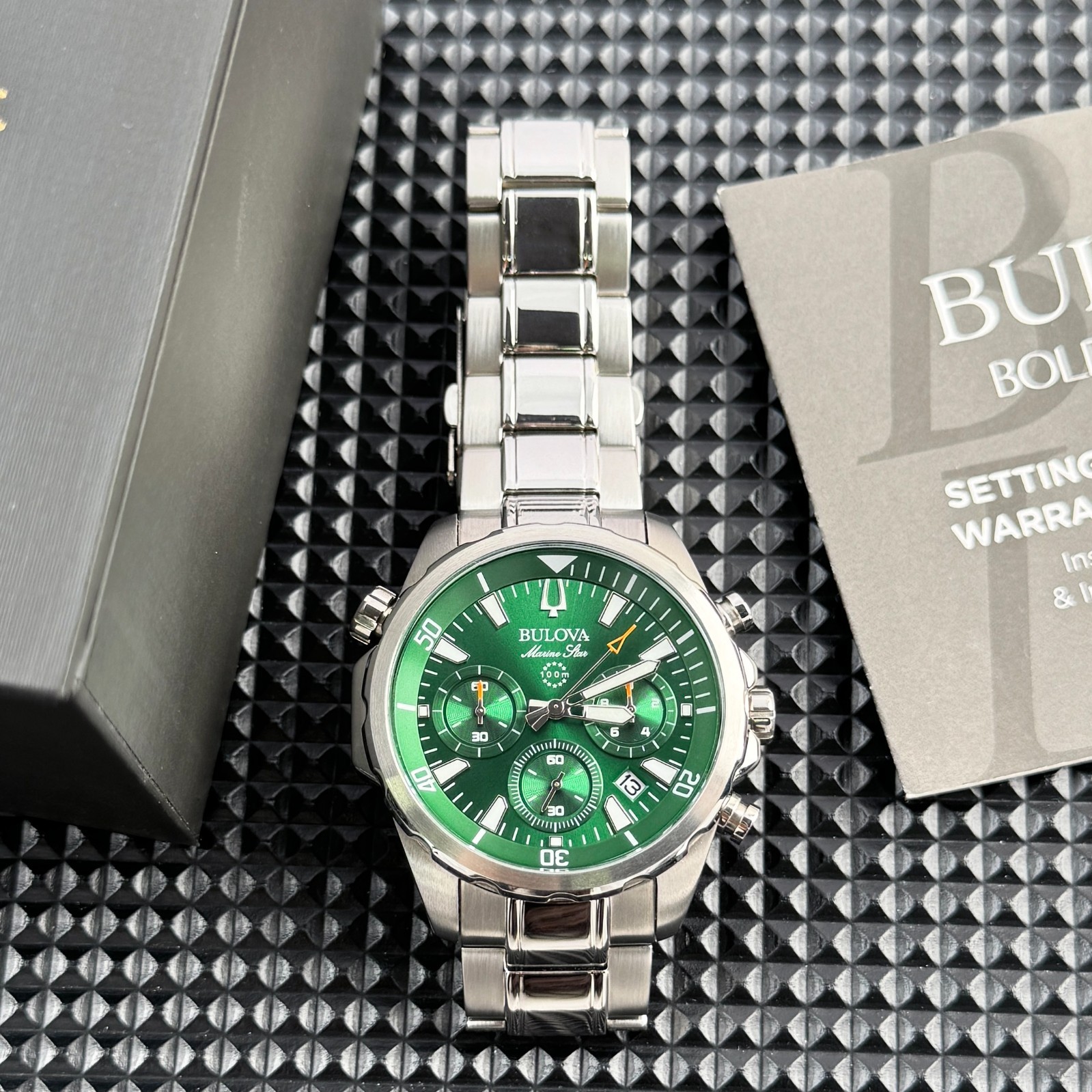 Bulova Marine Star Green Dial 96B396 Quartz Men’s Watch 43.5mm