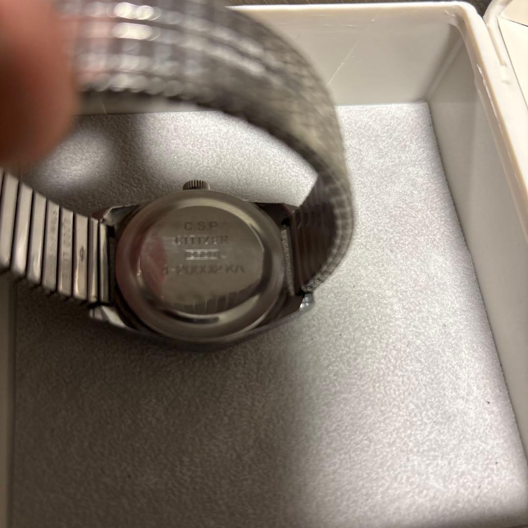 Excellent condition Citizen hand-wound watch, silver, antique.