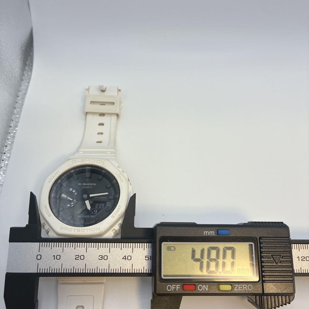 Casio G-Shock DW5600E-1V Digital White Men’s Watch Used G706