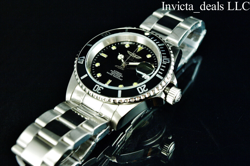 Invicta Men’s 40mm Pro Diver AUTOMATIC NH35A BLACK DIAL Silver Watch