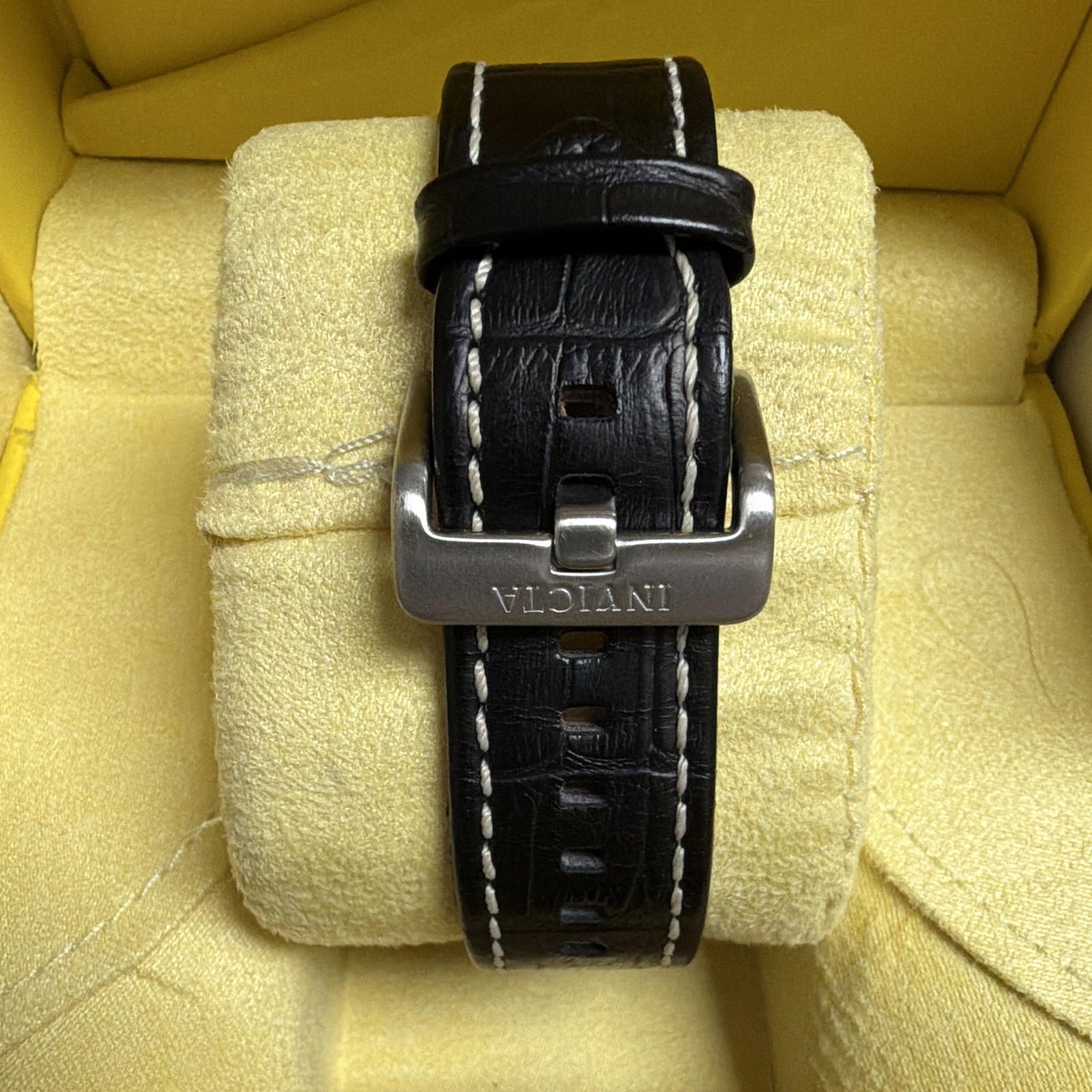 Invicta Men’s Quartz Analog 44mm White Dial Black Leather Strap Day/Date 100m