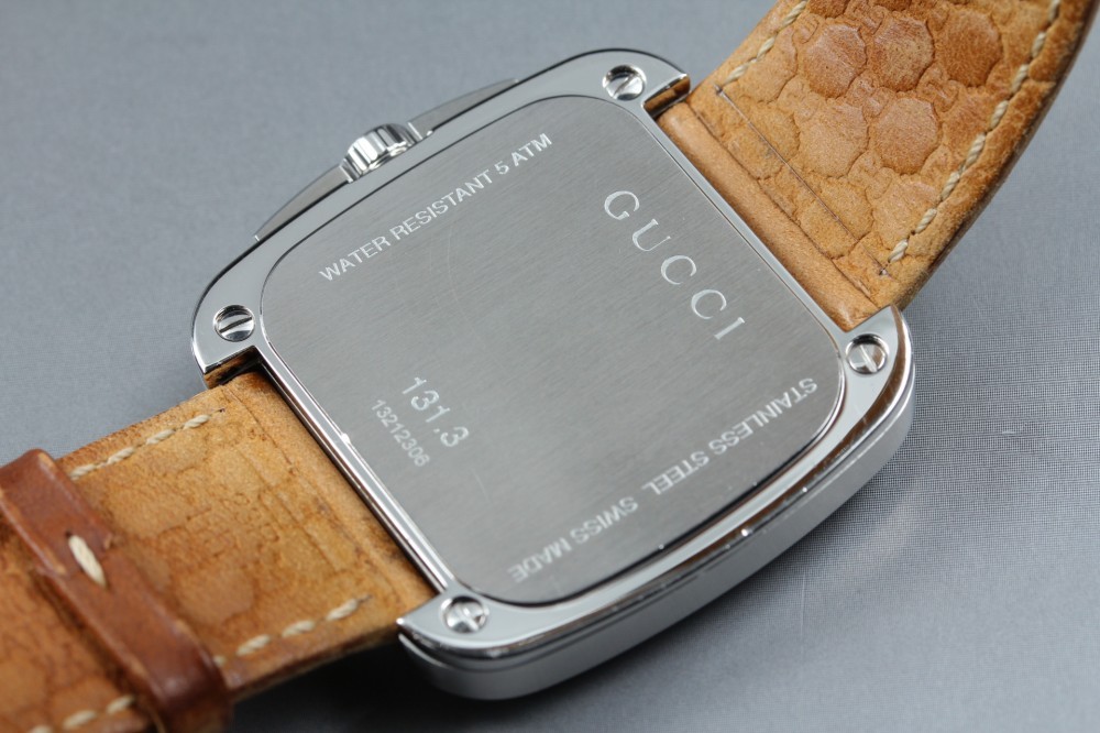 Near MINT GUCCI Coupe YA131301/131.3 Date Beige Square Quartz 40mm Men’s Watch