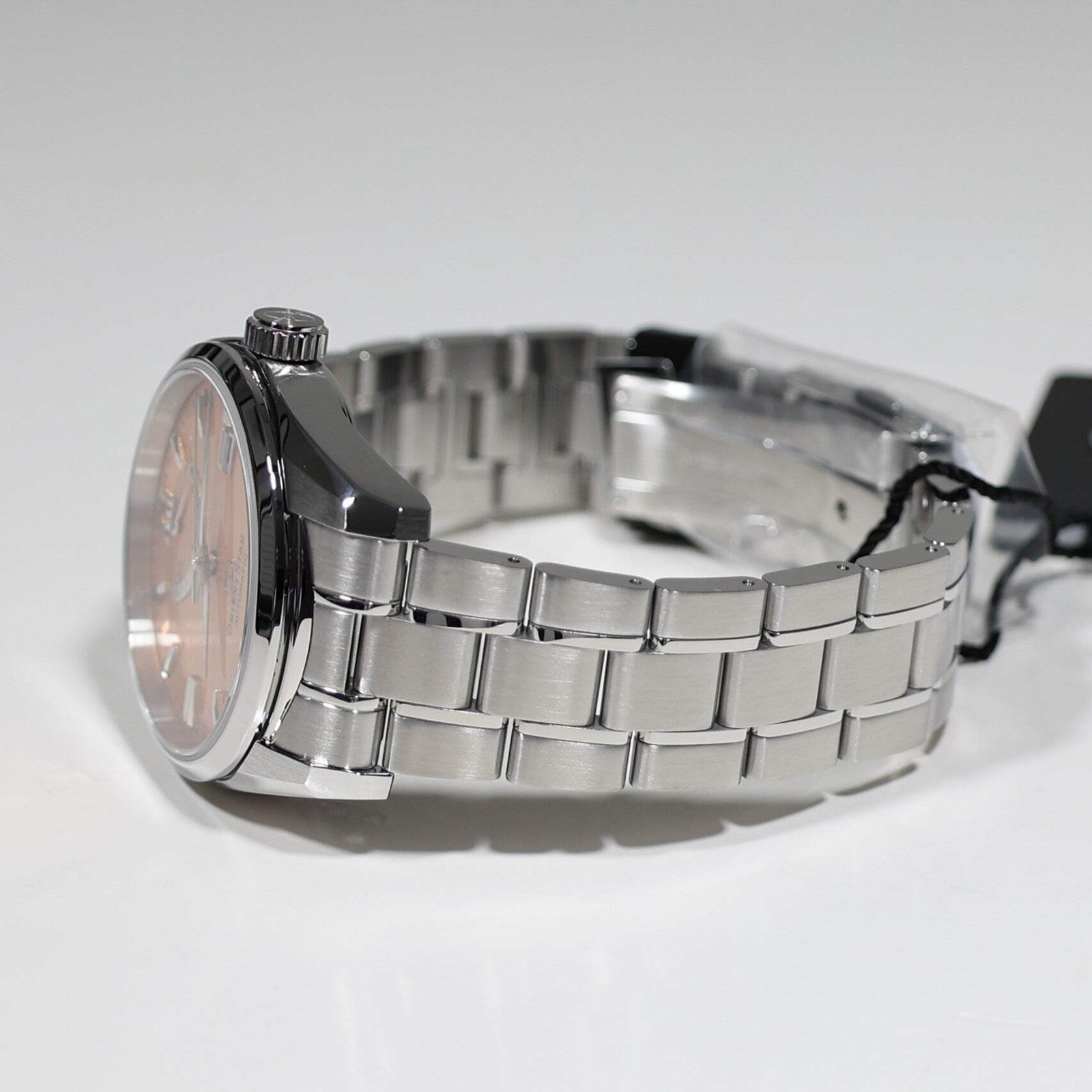 Orient Star Automatic Salmon Dial Stainless Steel Men’s Watch RE-AU0108G00B