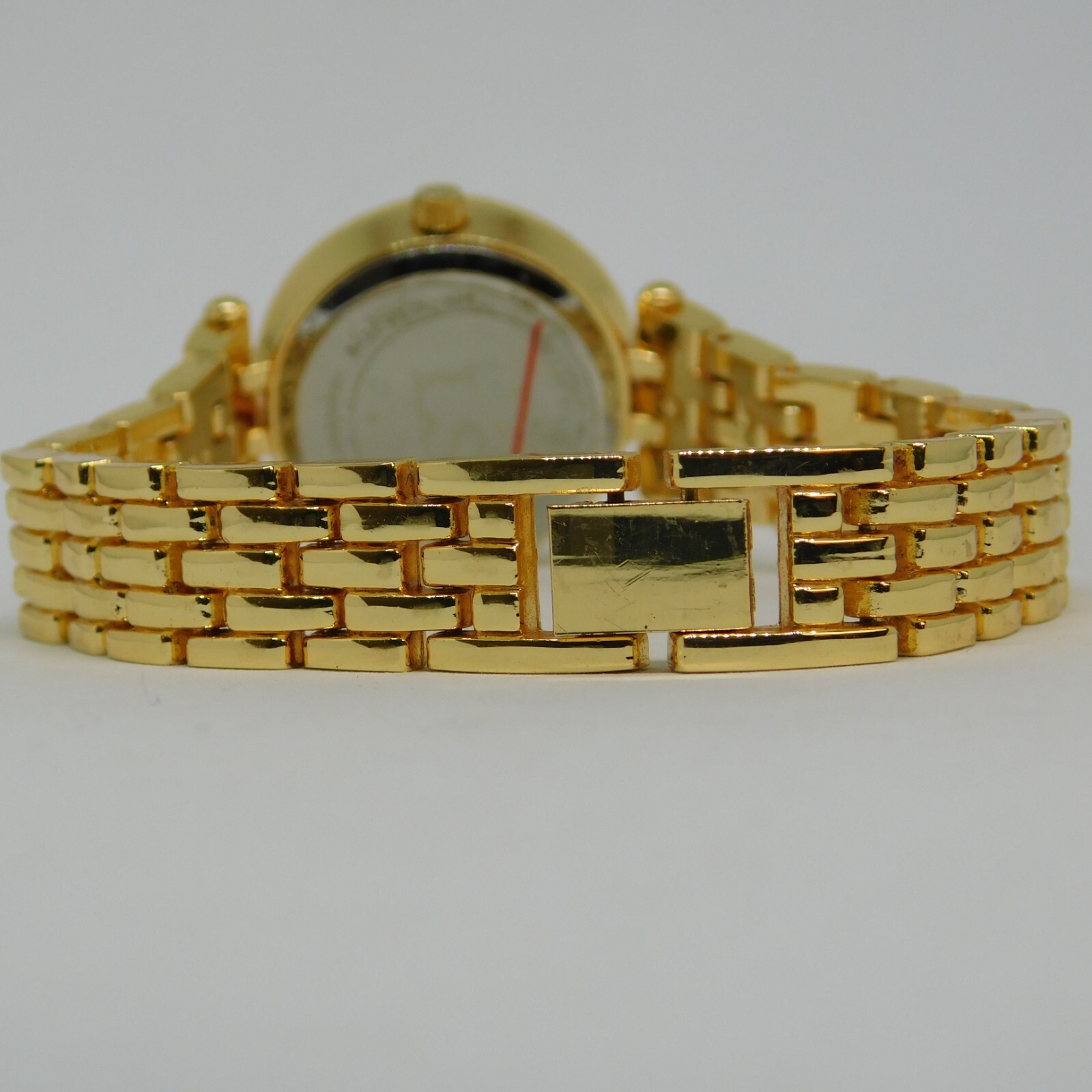 Mother-of-Pearl Dial Quartz Analog Women’s Watch Sz. 6 1/2″ New Battery