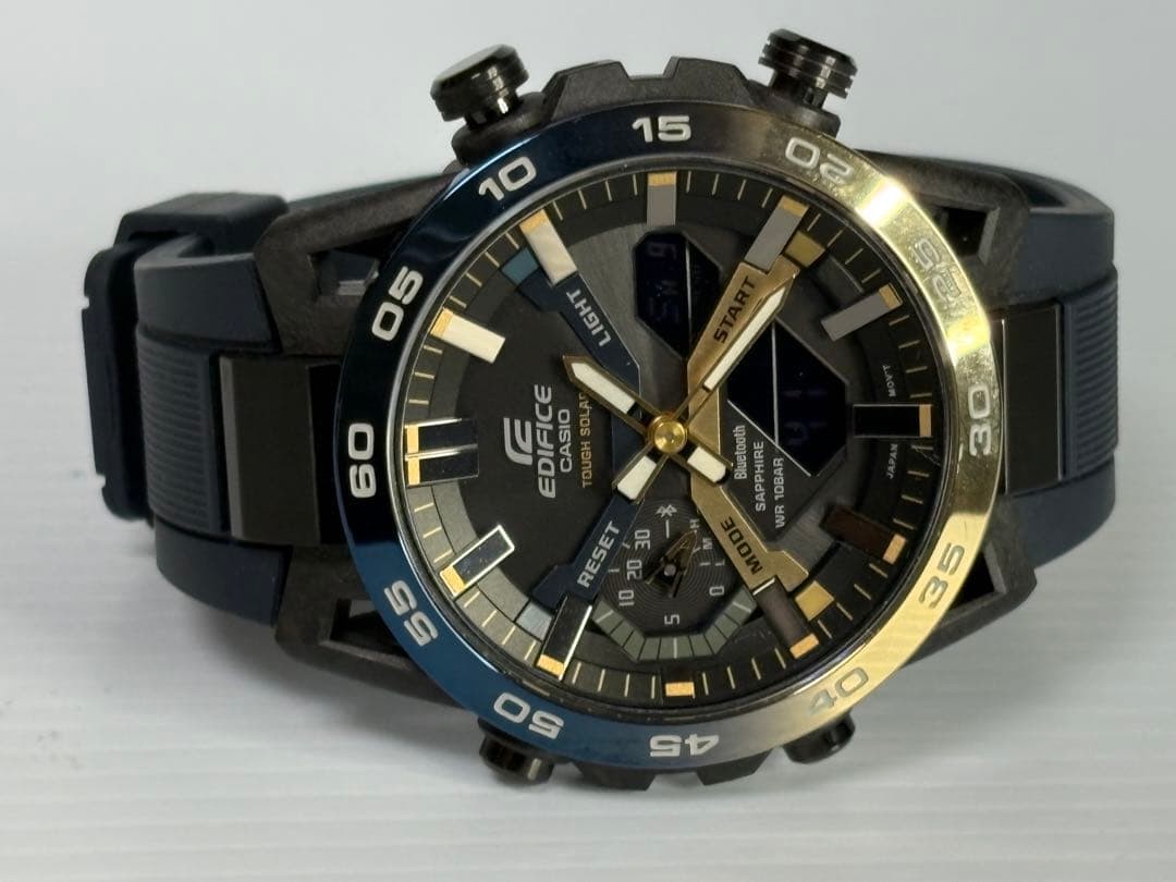 CASIO EDIFICE ECB2000 smartphone link tough solar