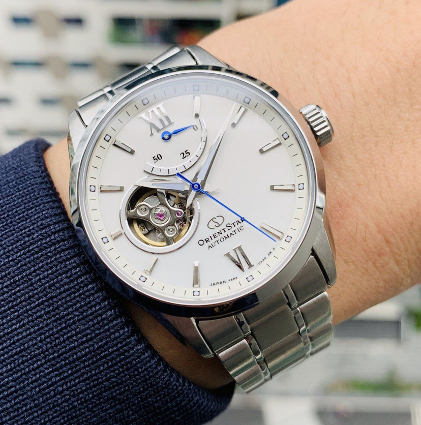Orient Star Automatic Silver Dial Sapphire Crystal Men’s Watch RE-AT0003S