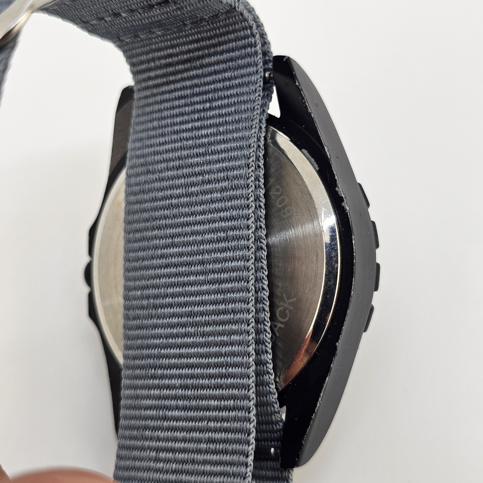 Men’s Watch 44MM Blue Dial New Gray Nylon Band New Battery