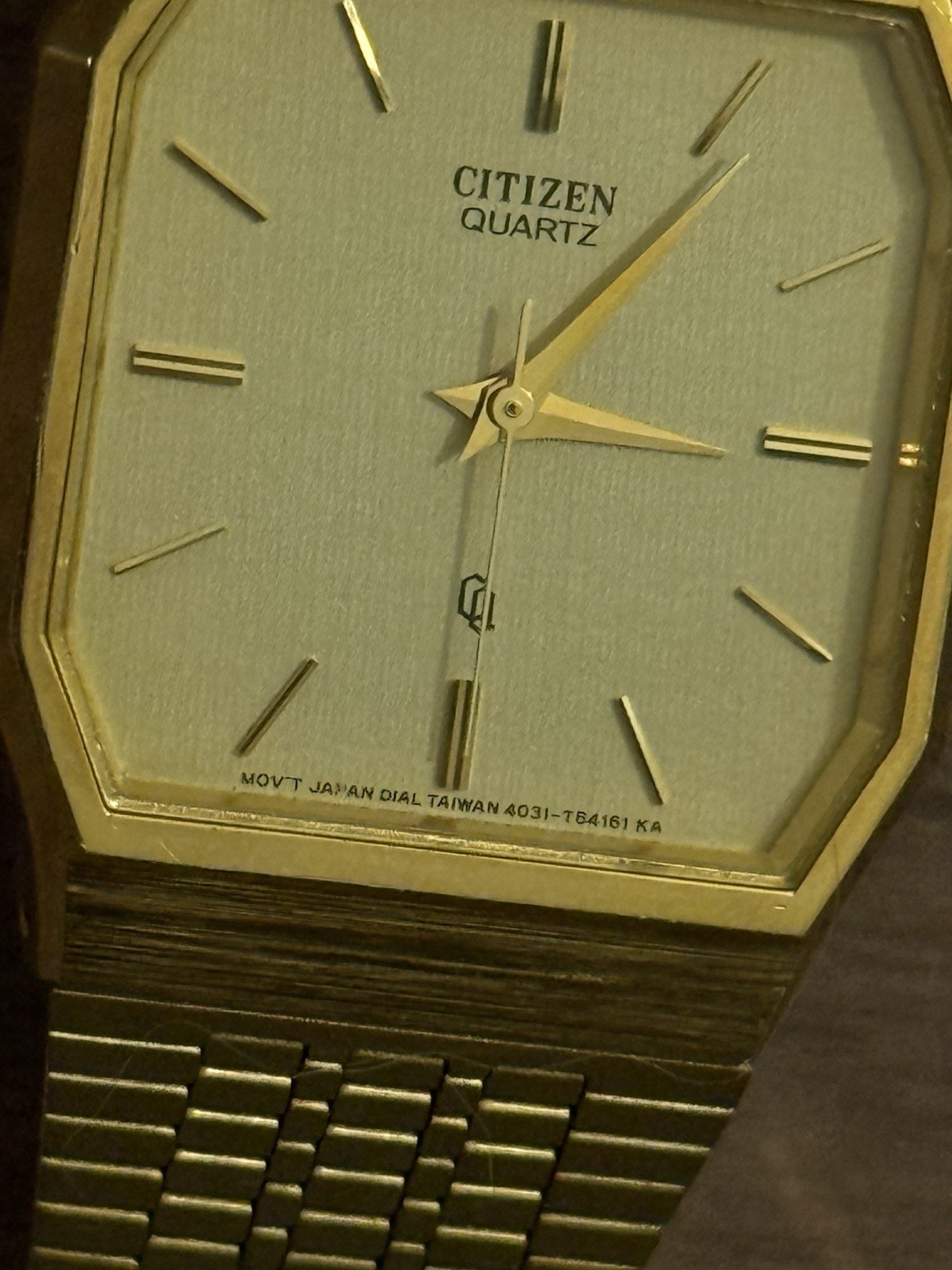 Citizen Quartz Gold Tone Square Analog Watch 4031-T64161 KA Vintage (Untested)