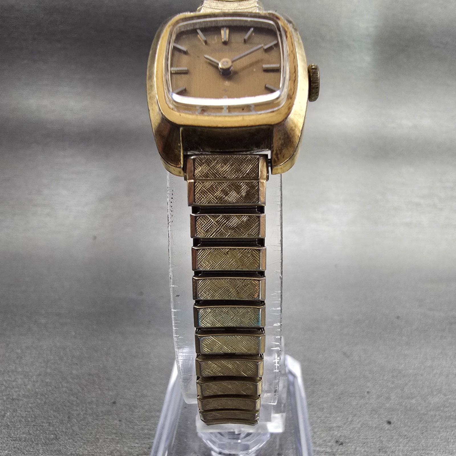 Seiko Watch Women 17mm Bronze Dial Gold Tone Rectangle 11-3499 Vintage Works