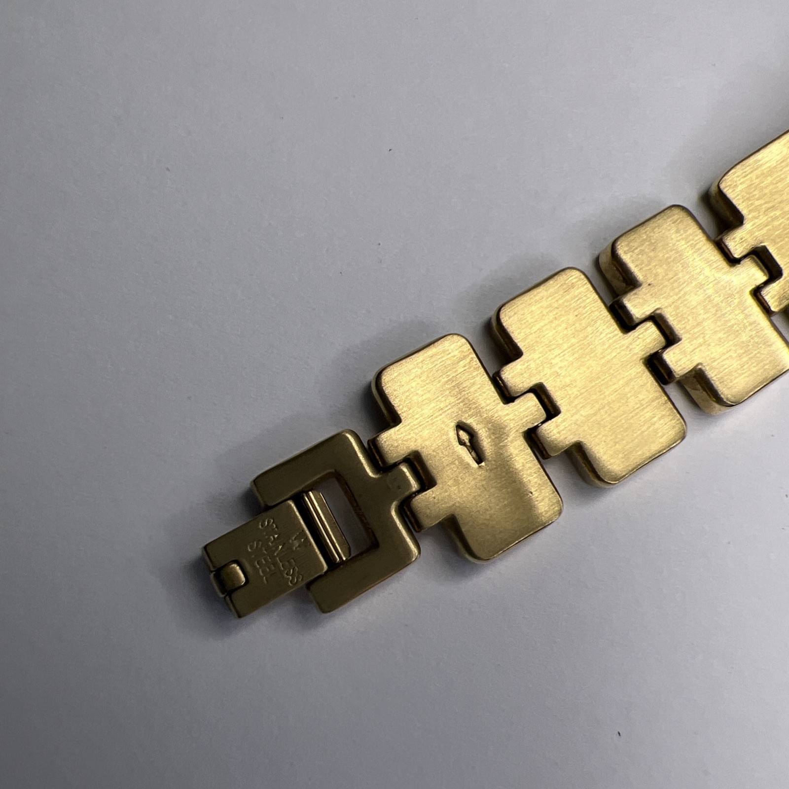 Swatch Square Watch SUBM104G AG2006 Luxotric Gold Tone & Black Quartz Watch