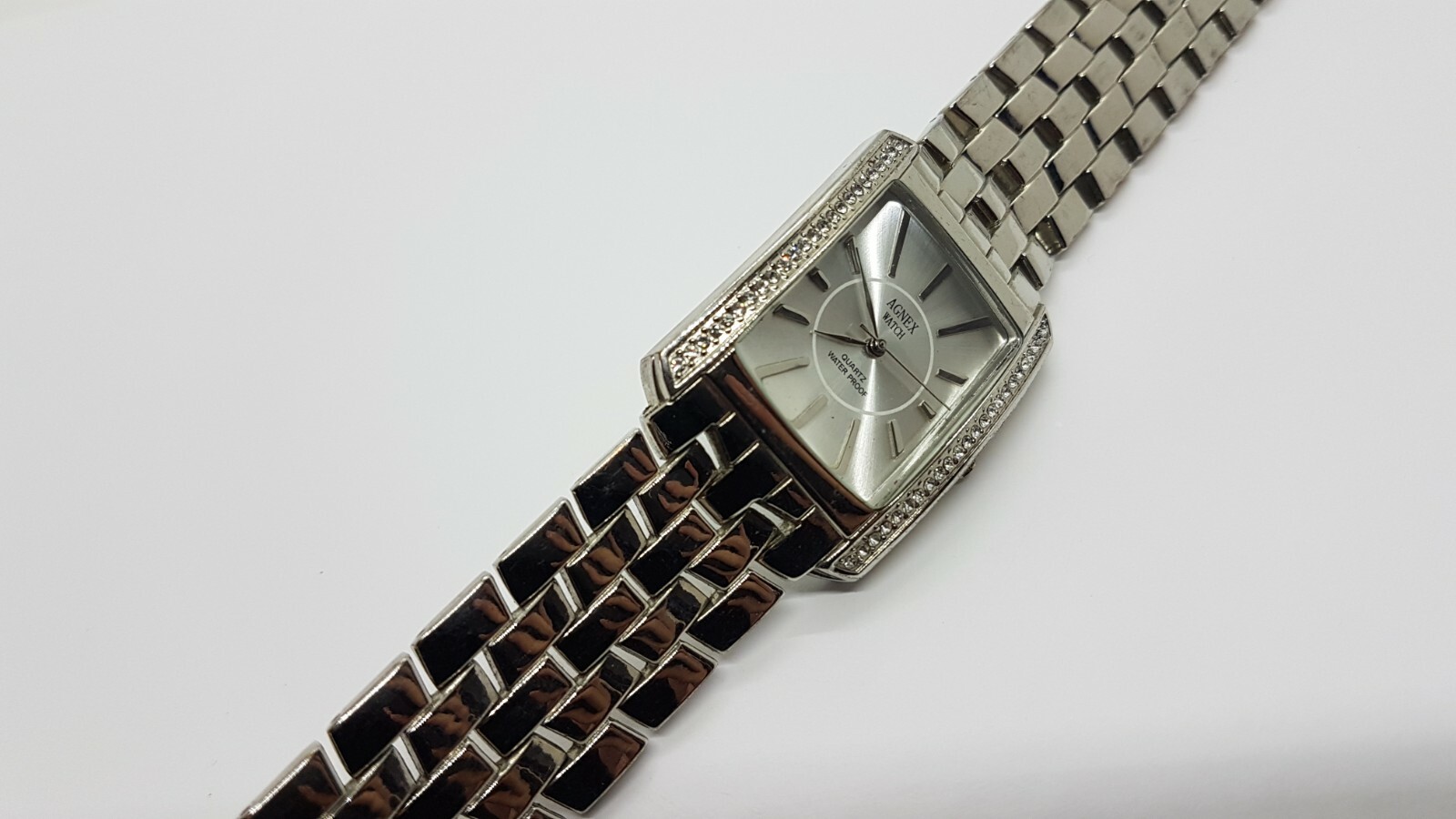 Agnex modern Square Watch for Men and Women, Fashion Diamond Style Watches Cool