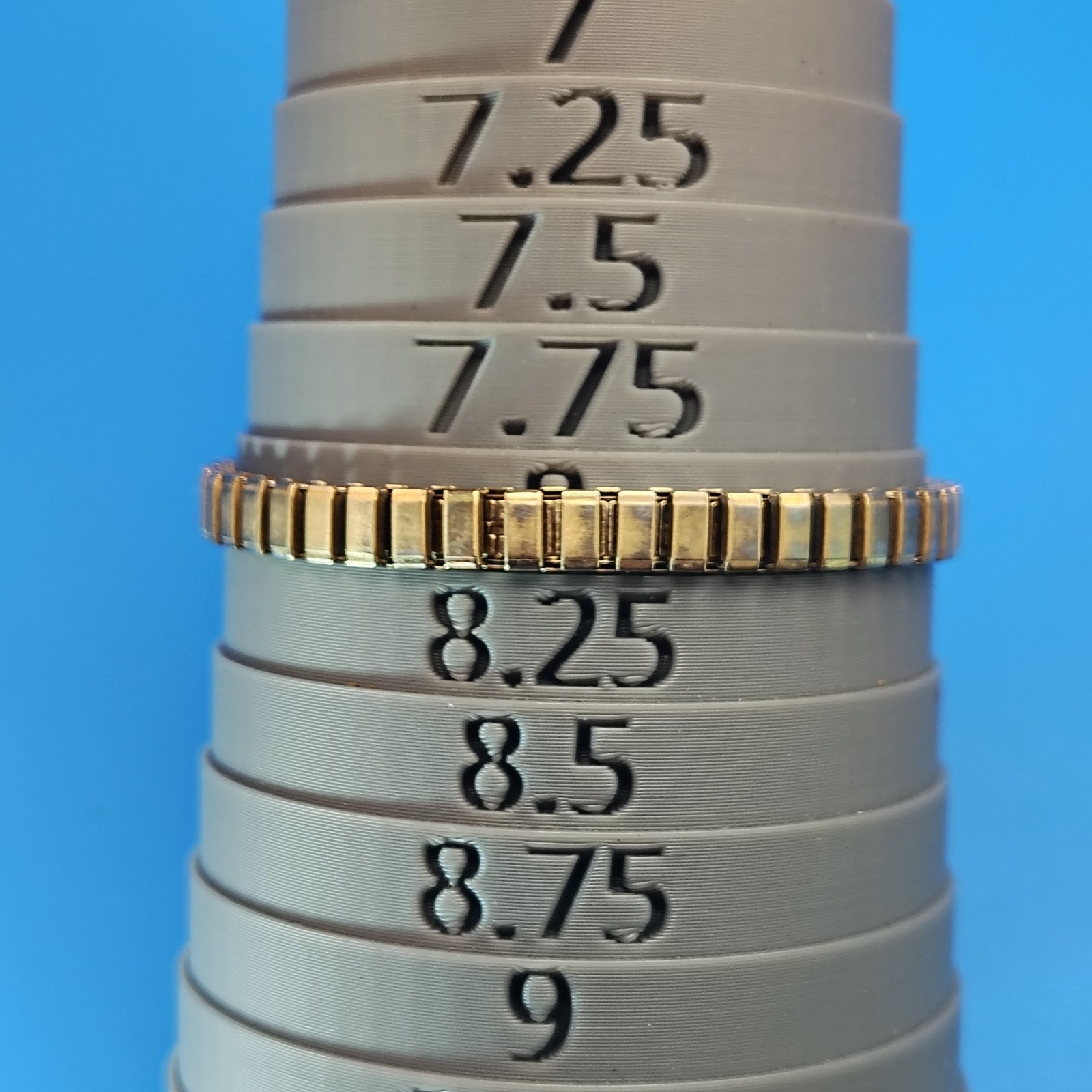 Vintage 1997 Timex Oval 20mm Women’s Quartz Watch Stretch Bracelet Size 5-8