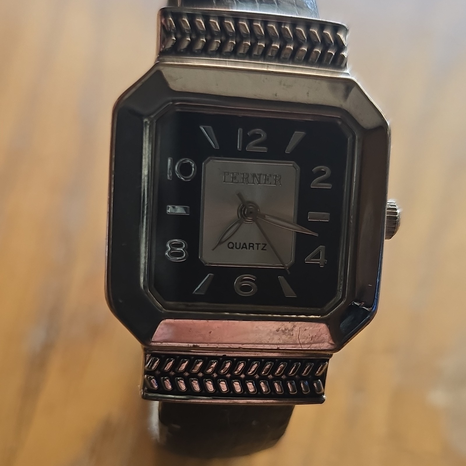 Ternner Bijoux Quartz Men’s Square Analog Watch Black Leather Bangle Silver