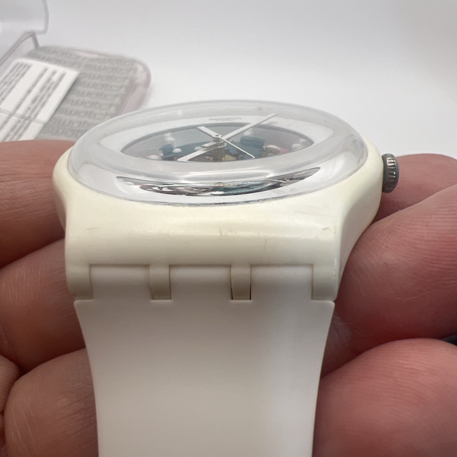Swatch WHITE LACQUERED Skeleton SUOW100 2012 42mm Watch w/Case Papers Receipt