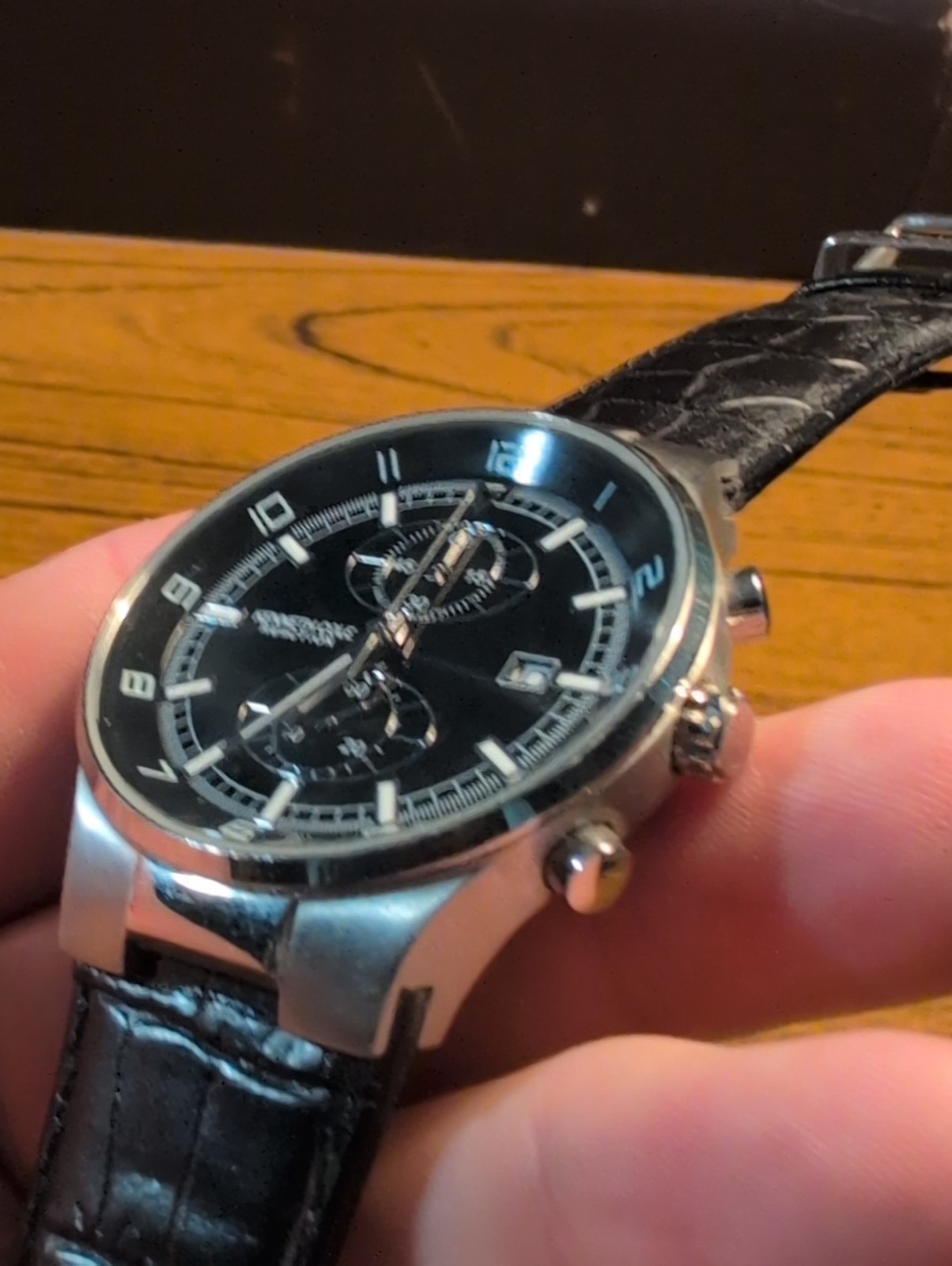 Kenneth Cole Reaction – New York KC1315 chronograph, black dial & leather Band