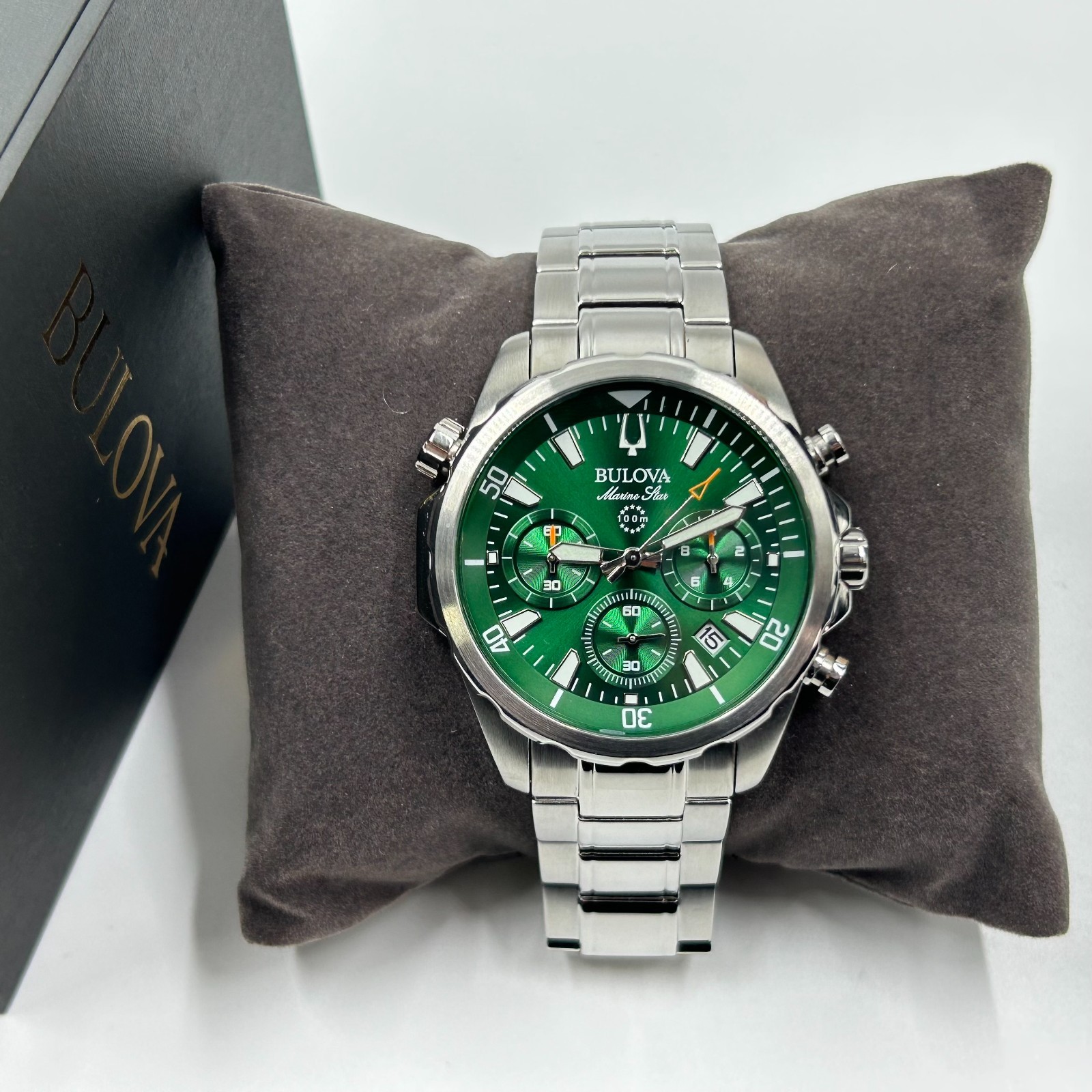 Bulova Marine Star 96B396 Green Dial Men’s Chronograph Quartz Watch New 43MM New