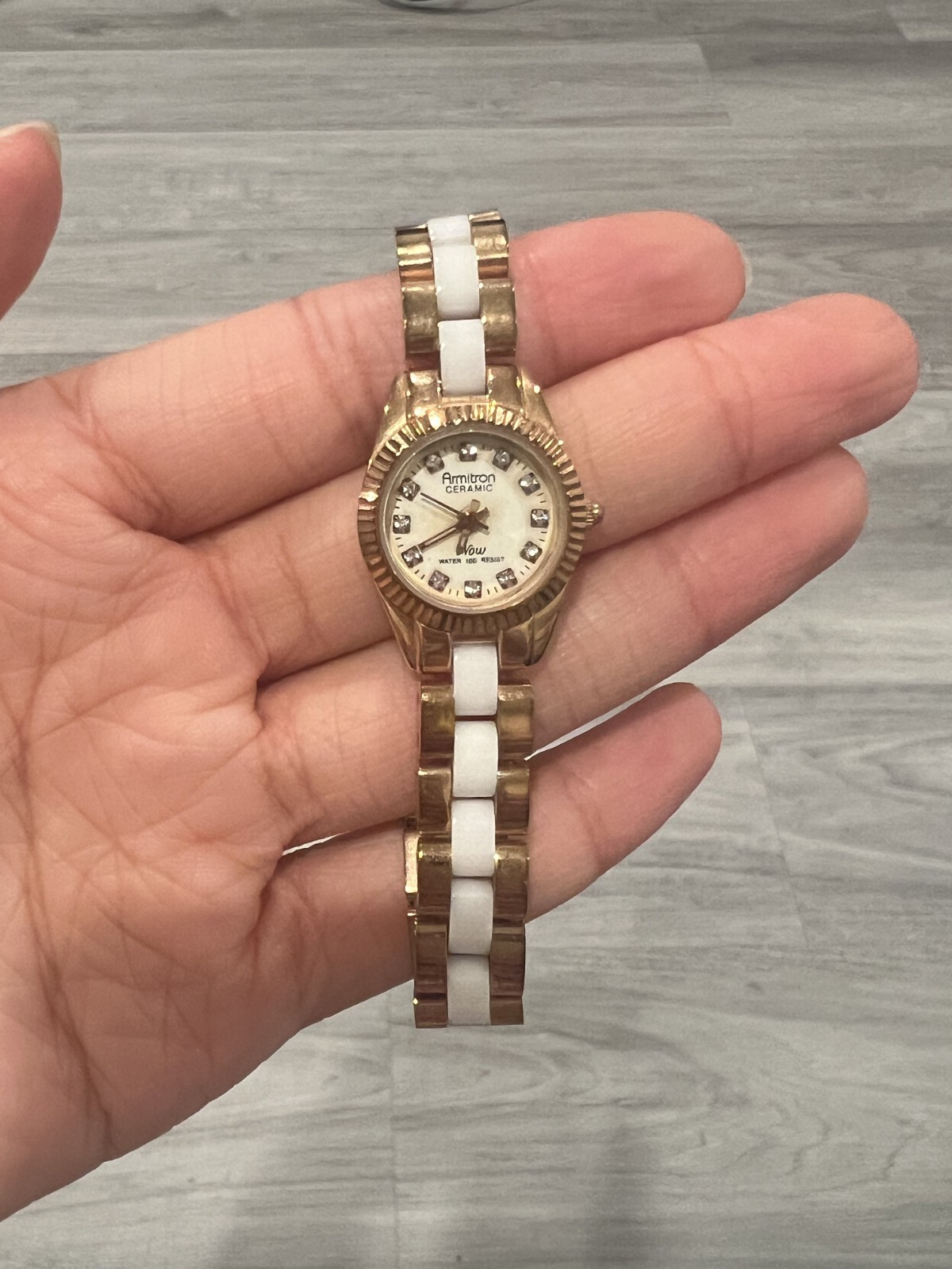 Armitron Ceramic Watch Women Rose Gold Tone White Dial Pave New Battery 6.75″