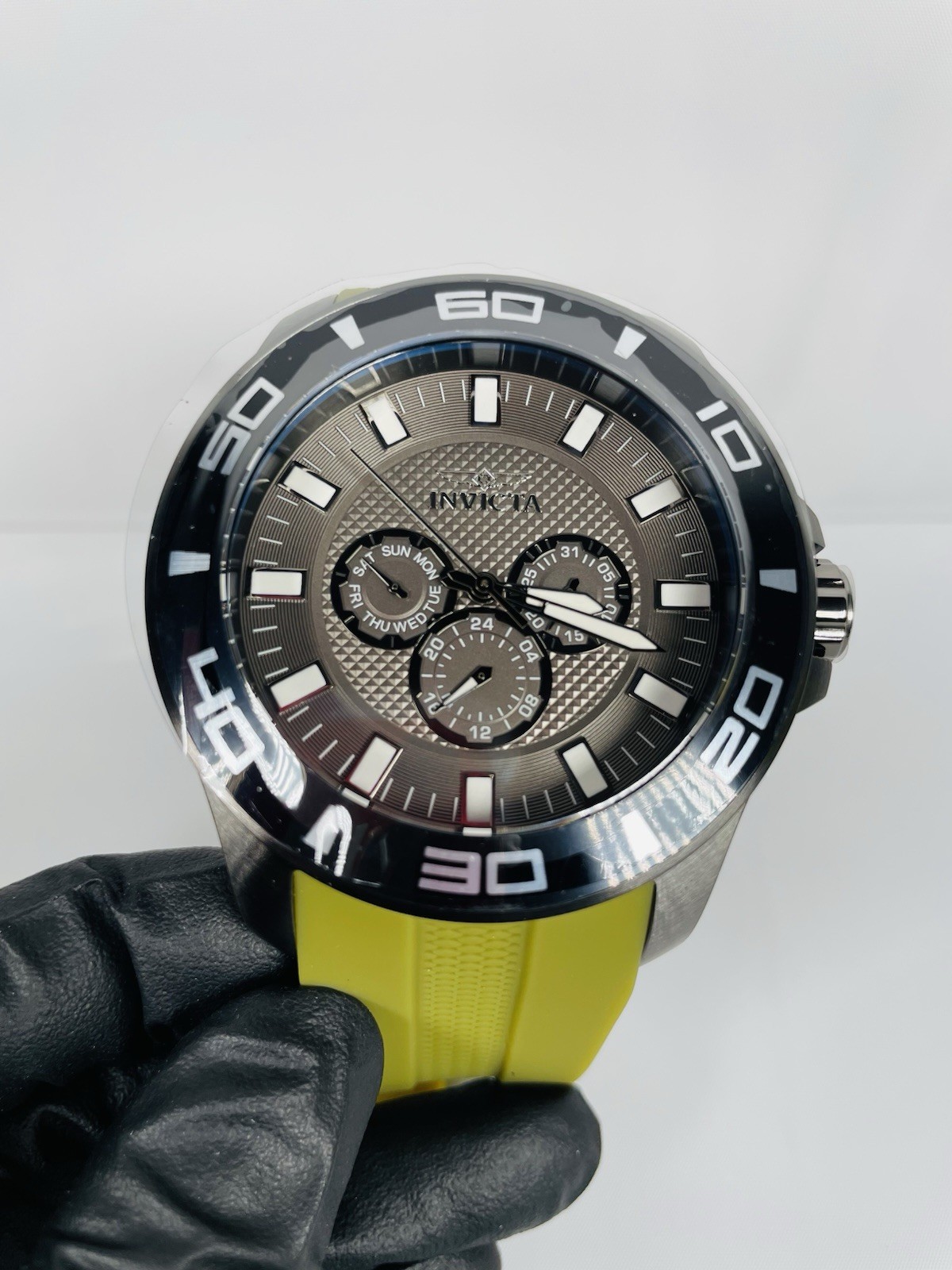 New Invicta Pro Diver Impact Men’s 50 mm BRAND NEW IN BOX 46035