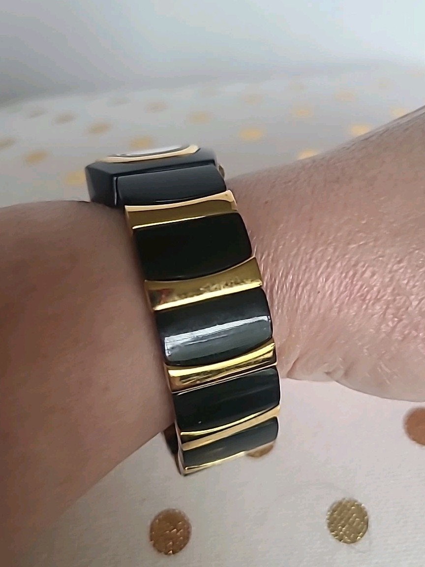 Joan Rivers Classics Collection Stretch Watch Black Goldtone Fits 7.5″-9″ Wrist