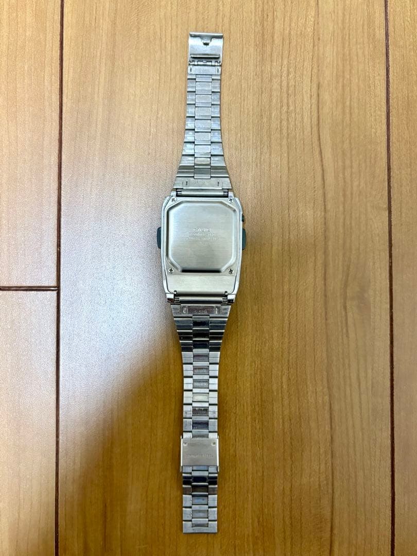 CASIO Data Bank DBC-630 Vintage Calculator Watch Silver Retro
