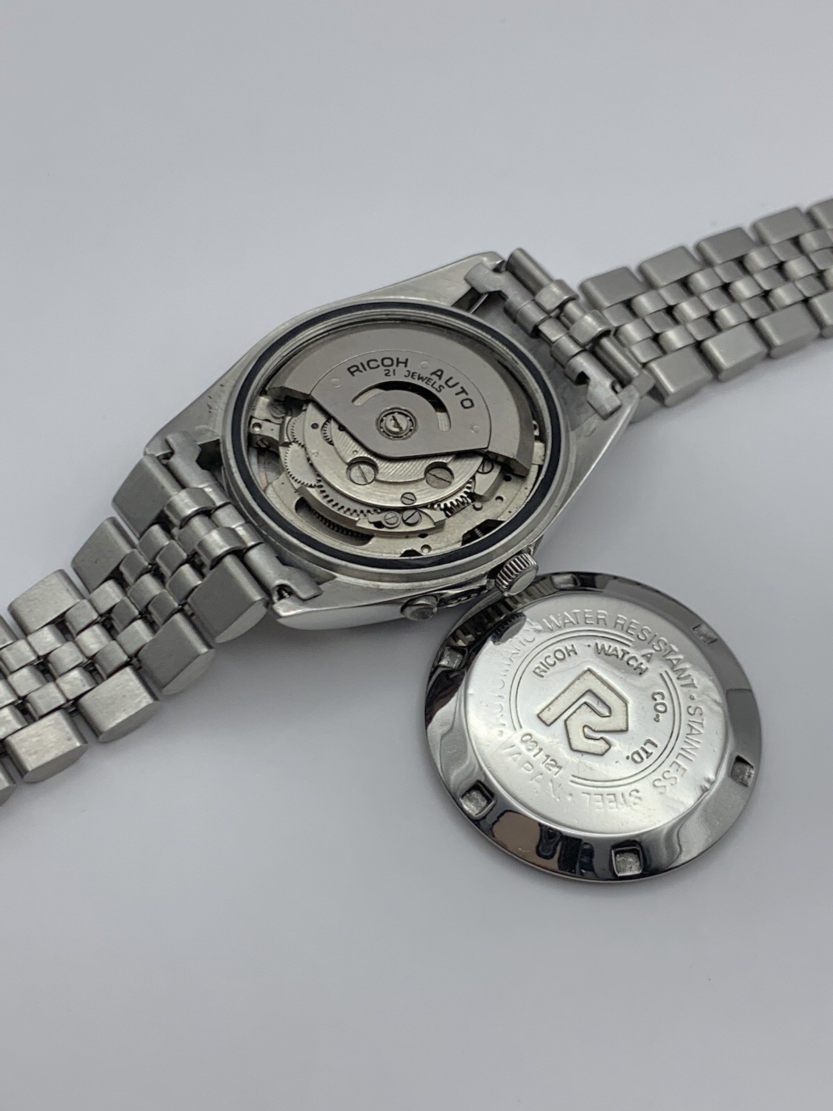 Ricoh President 061121 Automatic 21 Jewels Ice-Blue Dial Men’s Wristwatch Japan.