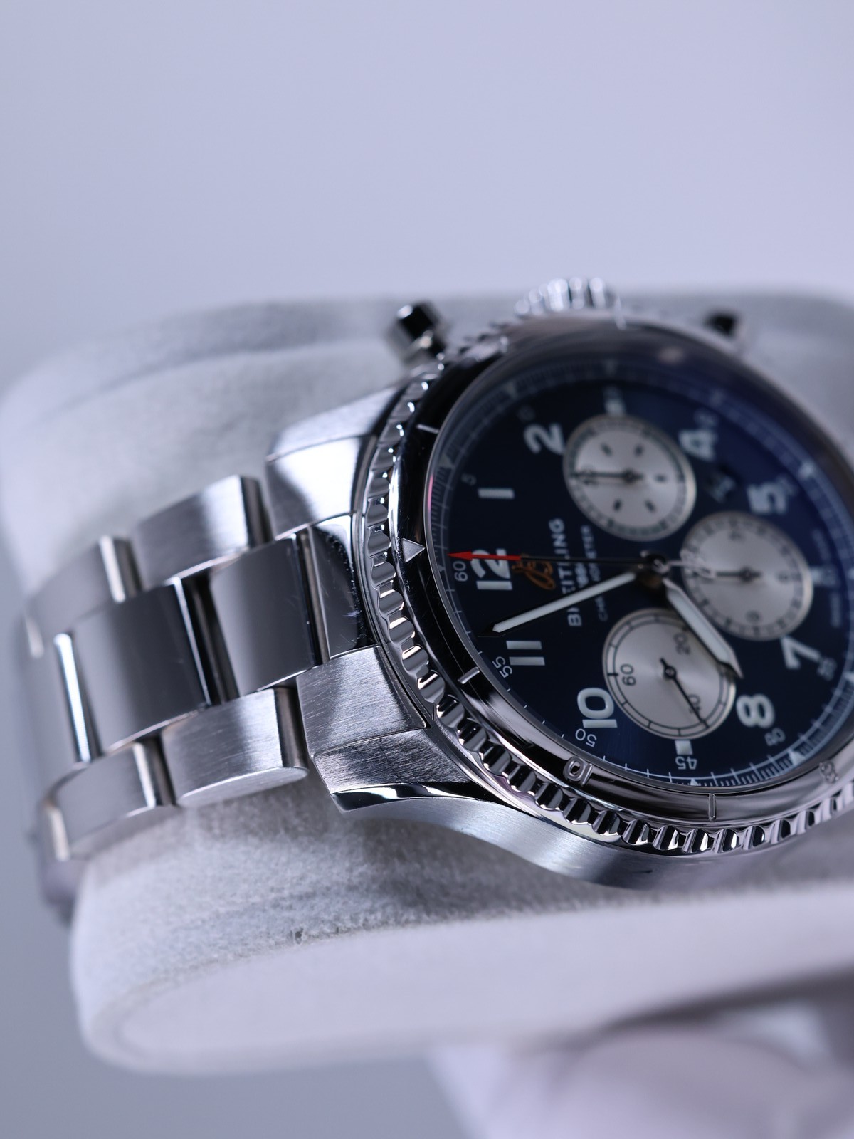 Breitling Aviator 8 B01 Chronograph 43 AB0119131C1A1 43mm Blue Dial Full Set