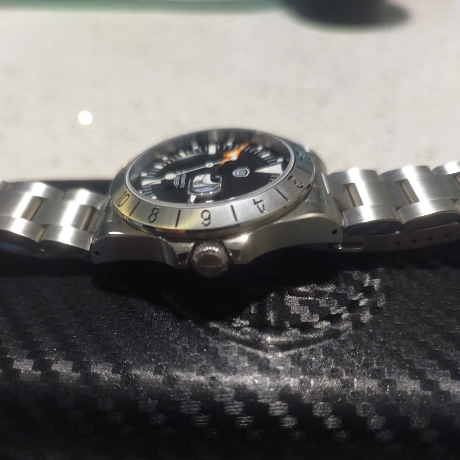 Watchdives Pioneer I GMT Auto