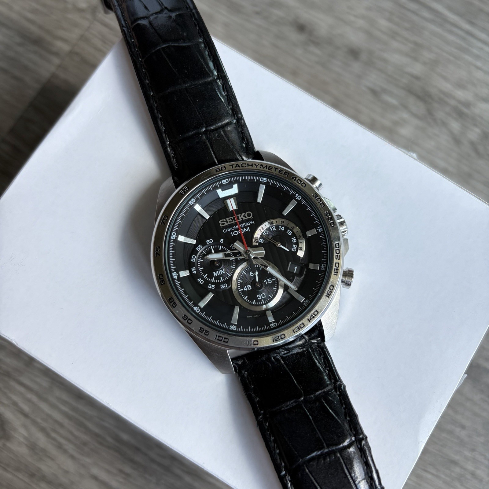 Seiko Chronograph Quartz Black Dial Watch 8T63-00G0 Tachymeter 44mm
