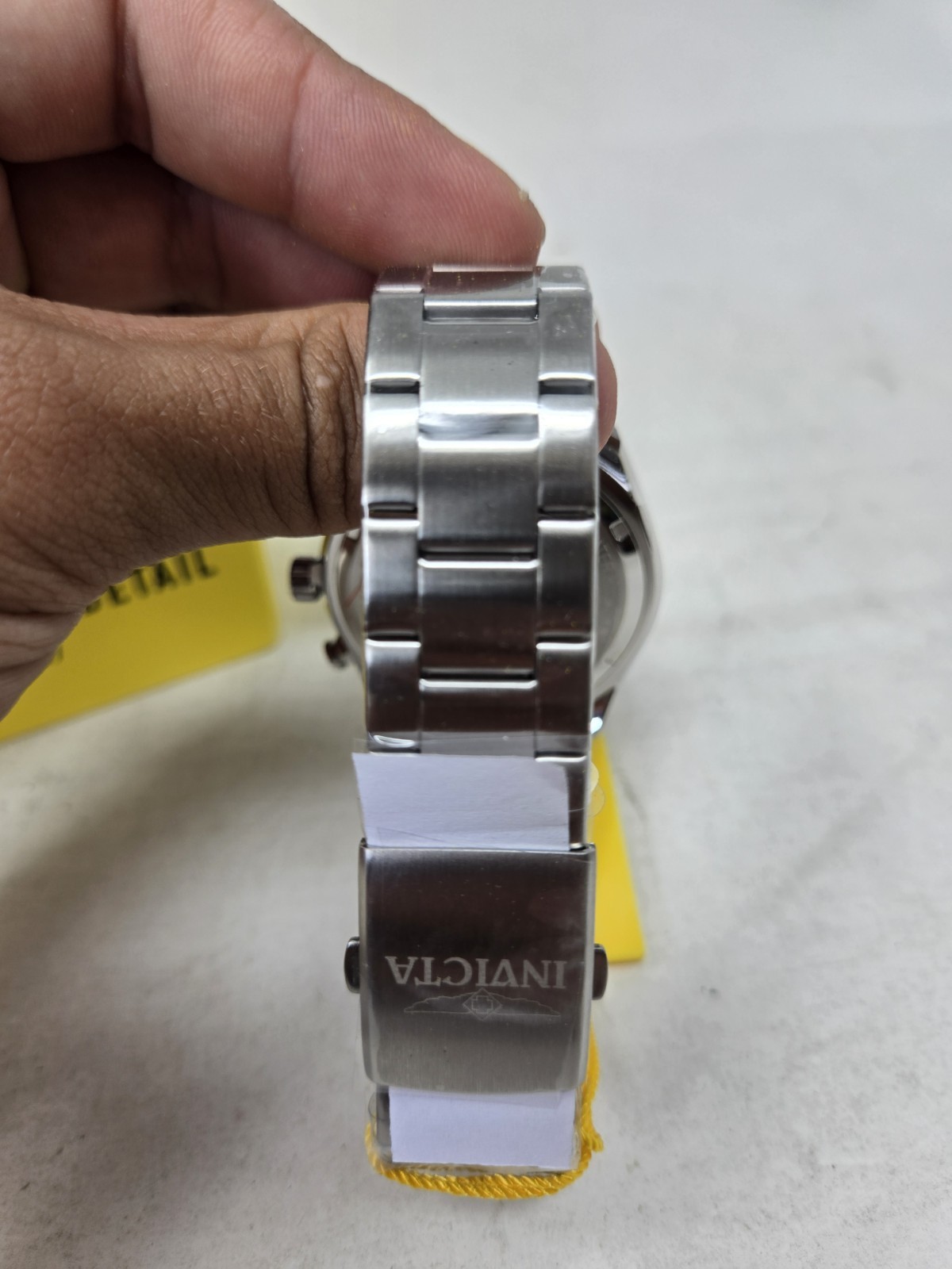 Invicta Speedway Dynamite Men’s Model 50180 – Men’s Watch Quartz 46.5mm