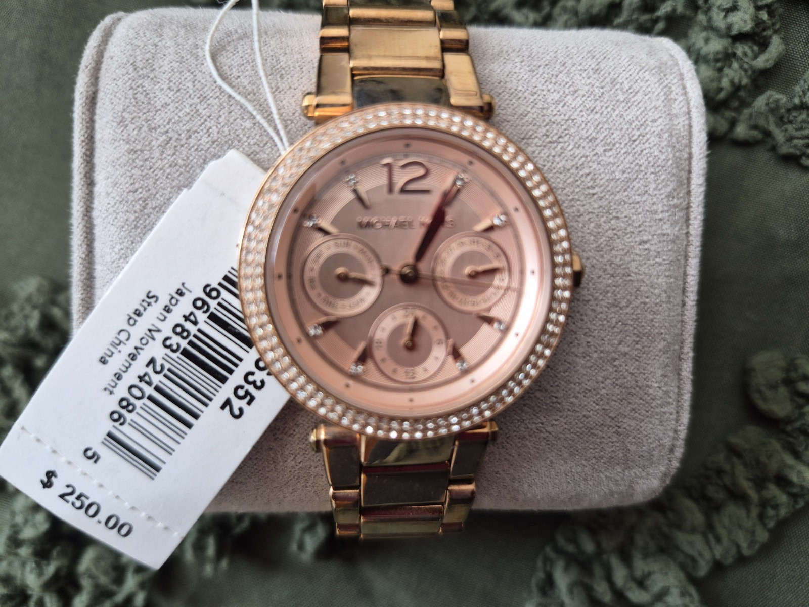 Michael Kors Jada Quartz Chronograph Analog Rose Gold Bracelet Gem-Set Bezel
