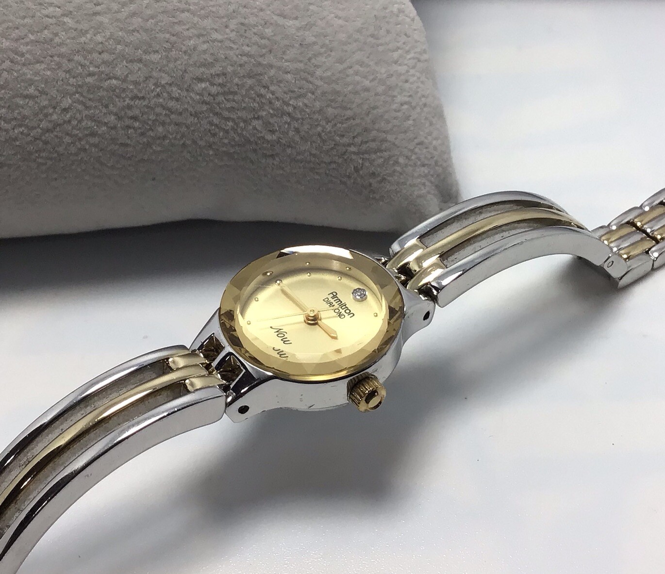 Amitron Diamond Women’s Watch