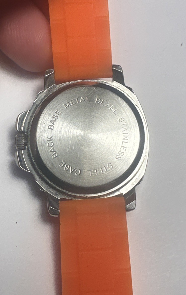 BORA watch Orange Bezel and Orange SILICONE RUBBER BAND – New Battery