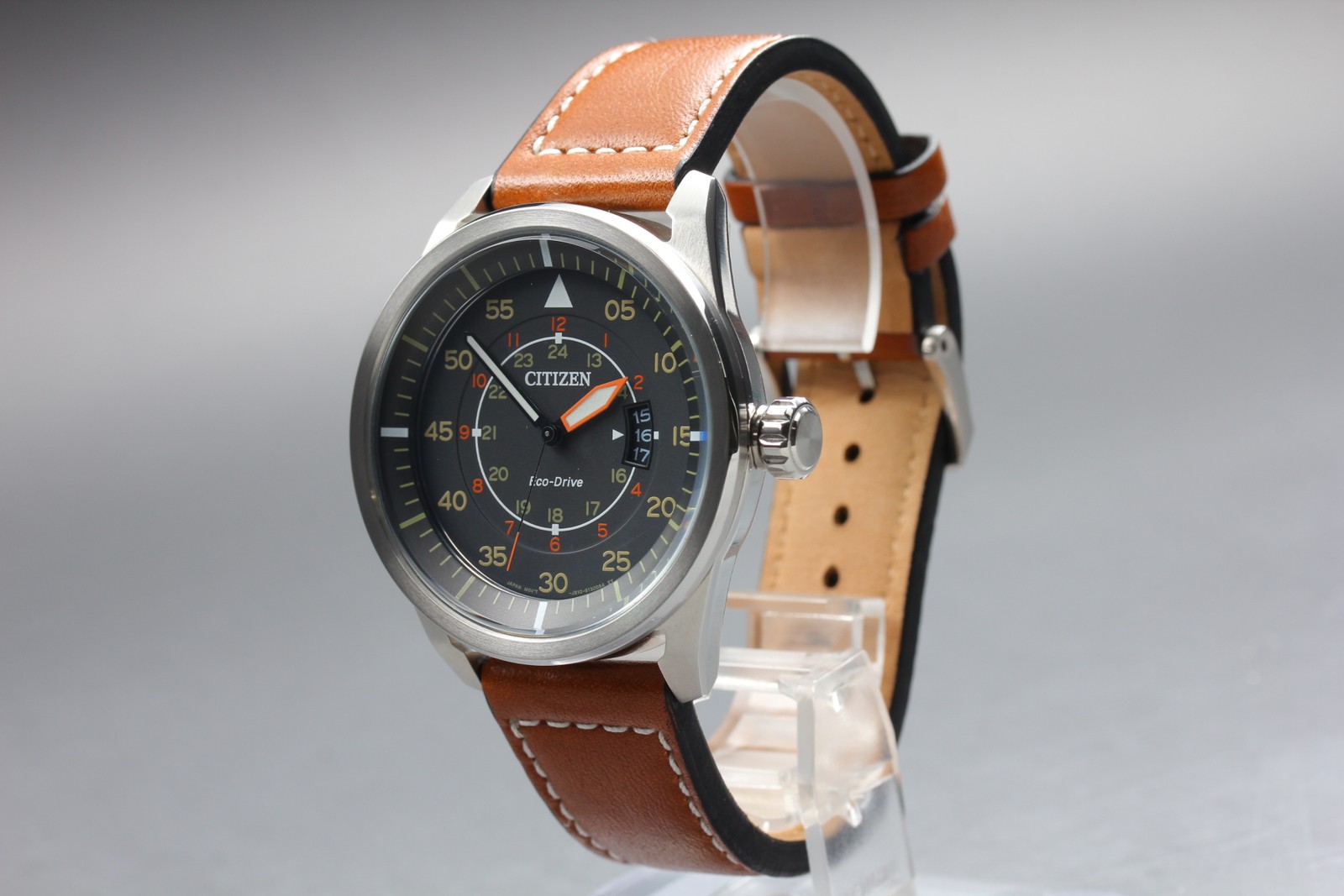 [MINT] CITIZEN ECO-DRIVE J810-S090822 MILITARY FIELD PILOT 24-HOUR MEN’S WATCH