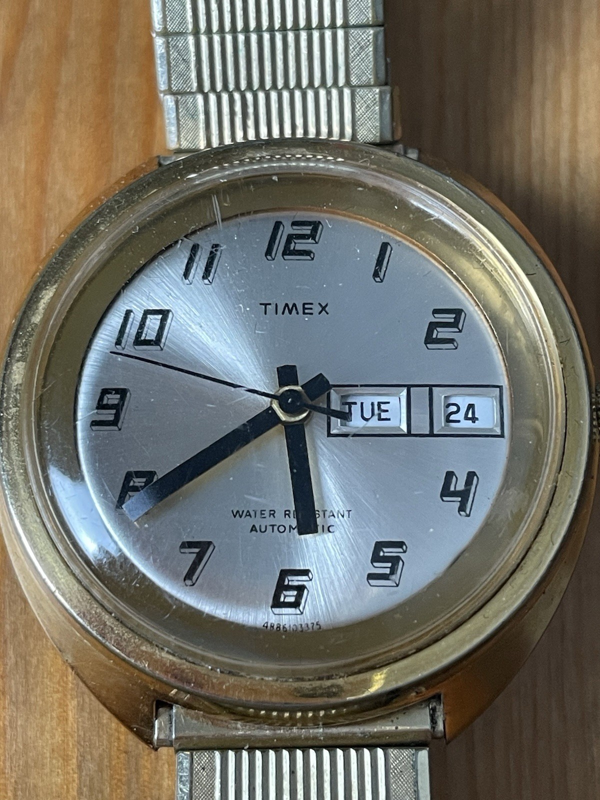 Vintage Timex Automatic Day Date Gold Tone 38.9mm Men’s Watch Automatic