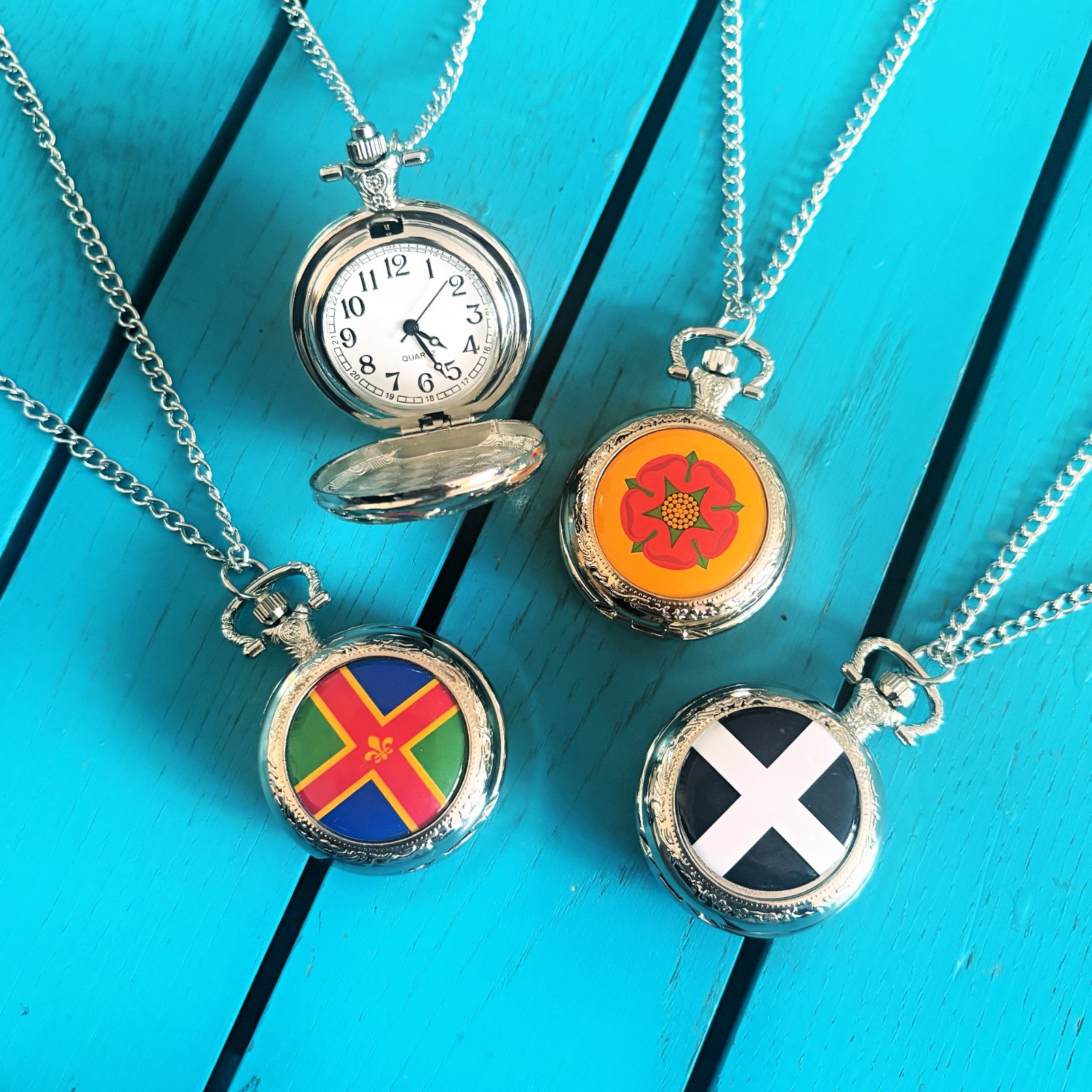 Philippines Flag Pocket Watch. Filipino Gift for Him. Patriotic Christmas Gift.